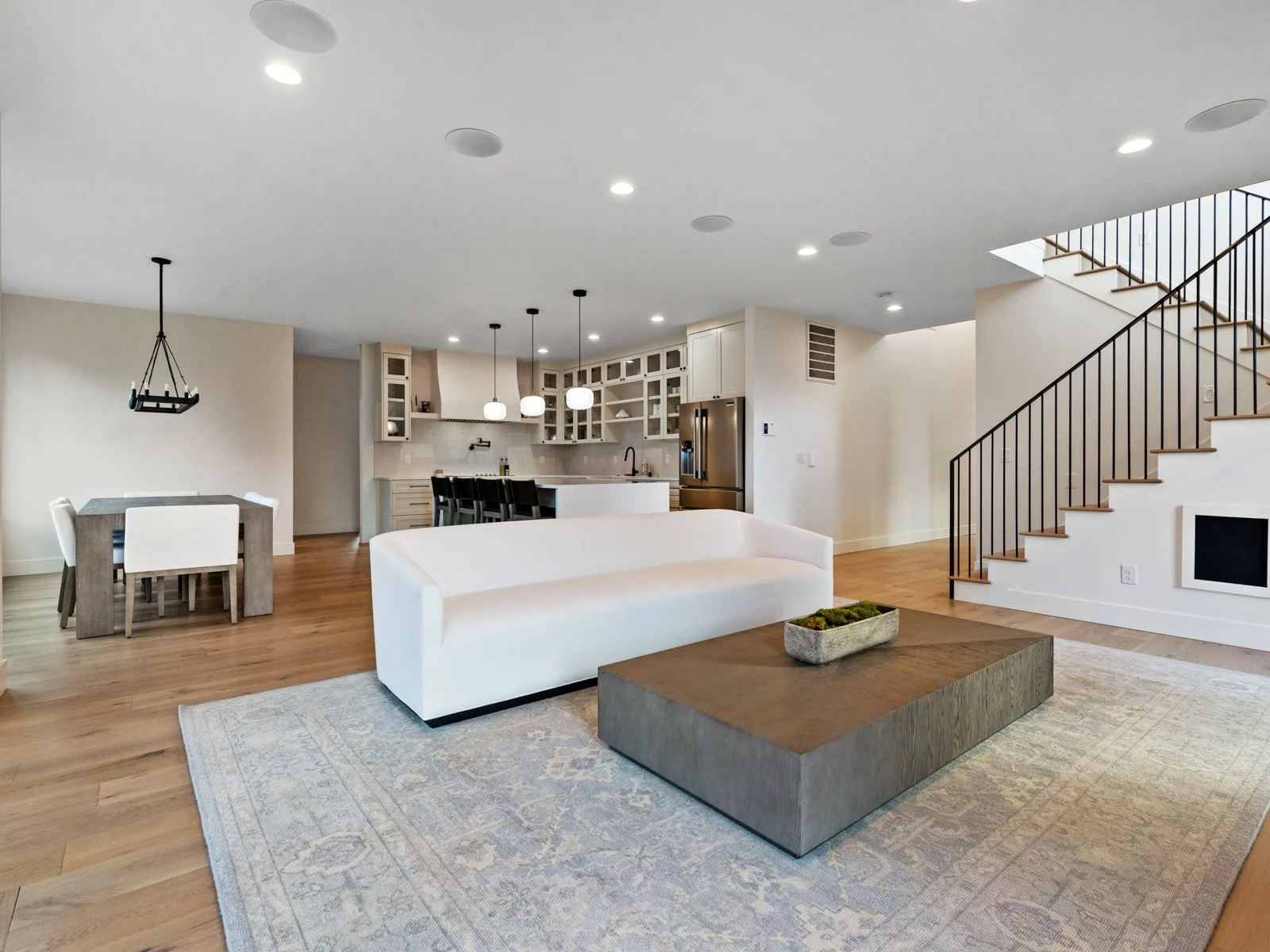 805 NE 146th St (4 of 15).JPG