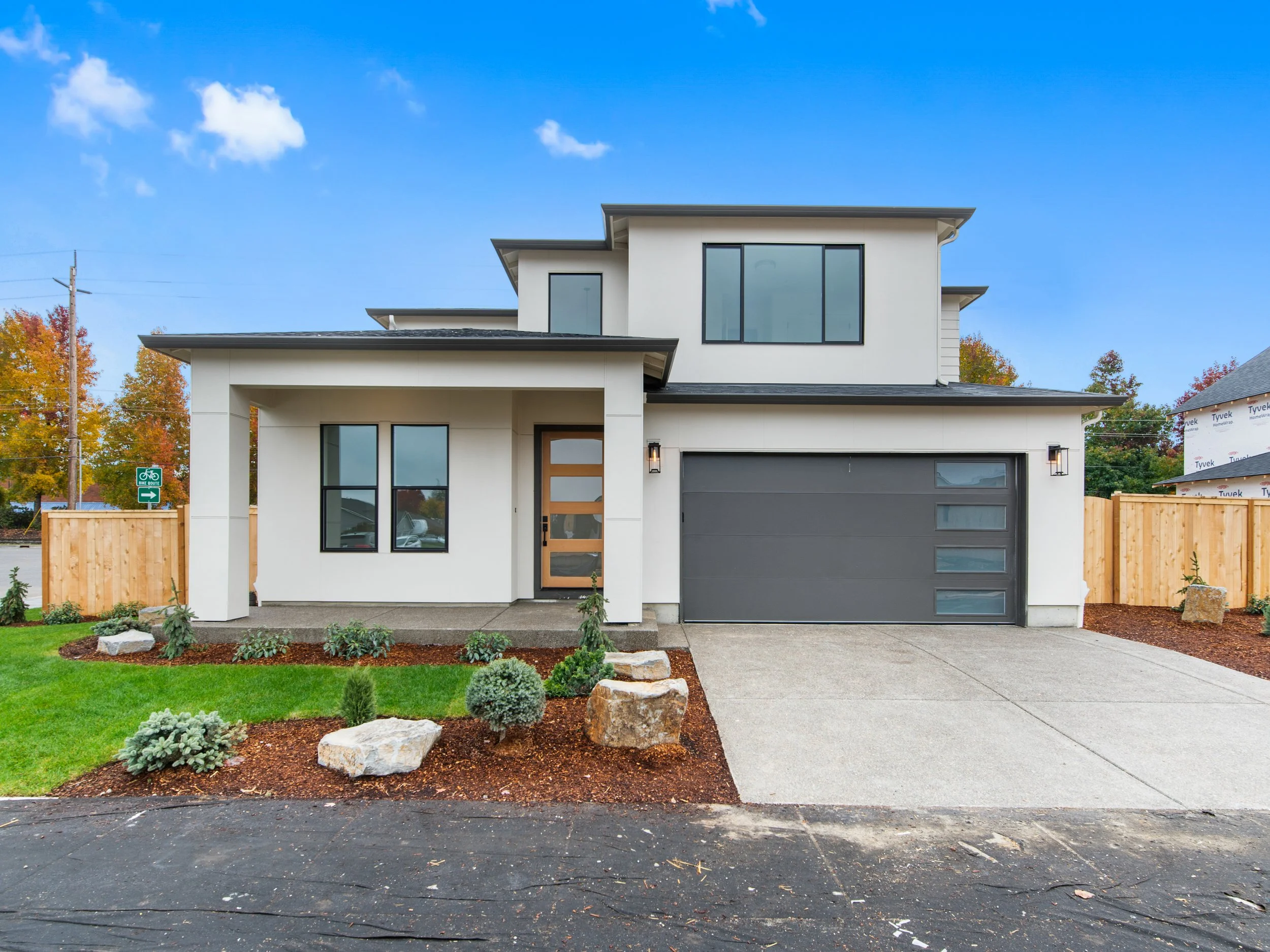 14514 NE 10th Ave (1 of 42).jpg