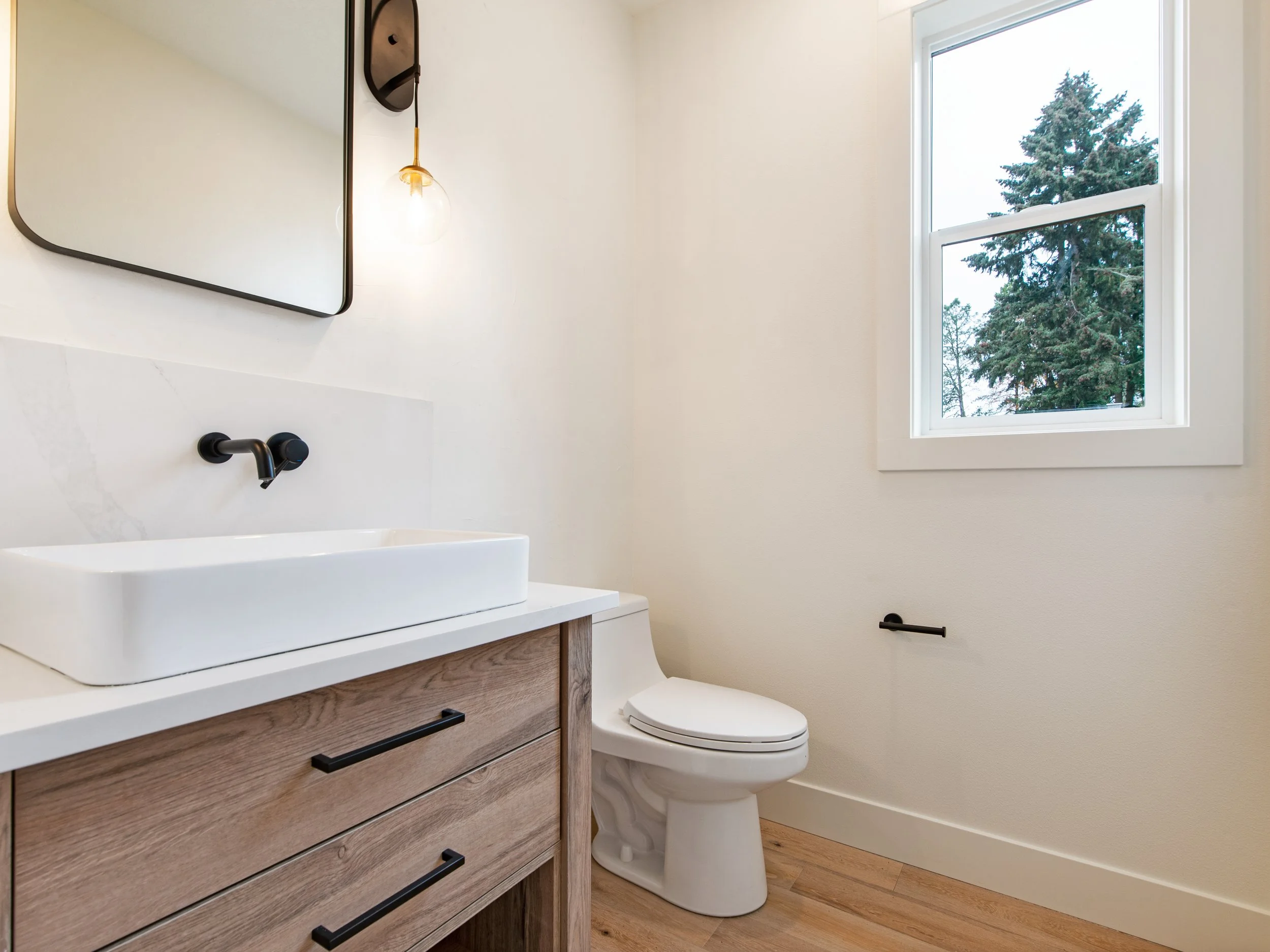 14514 NE 10th Ave (6 of 42).jpg