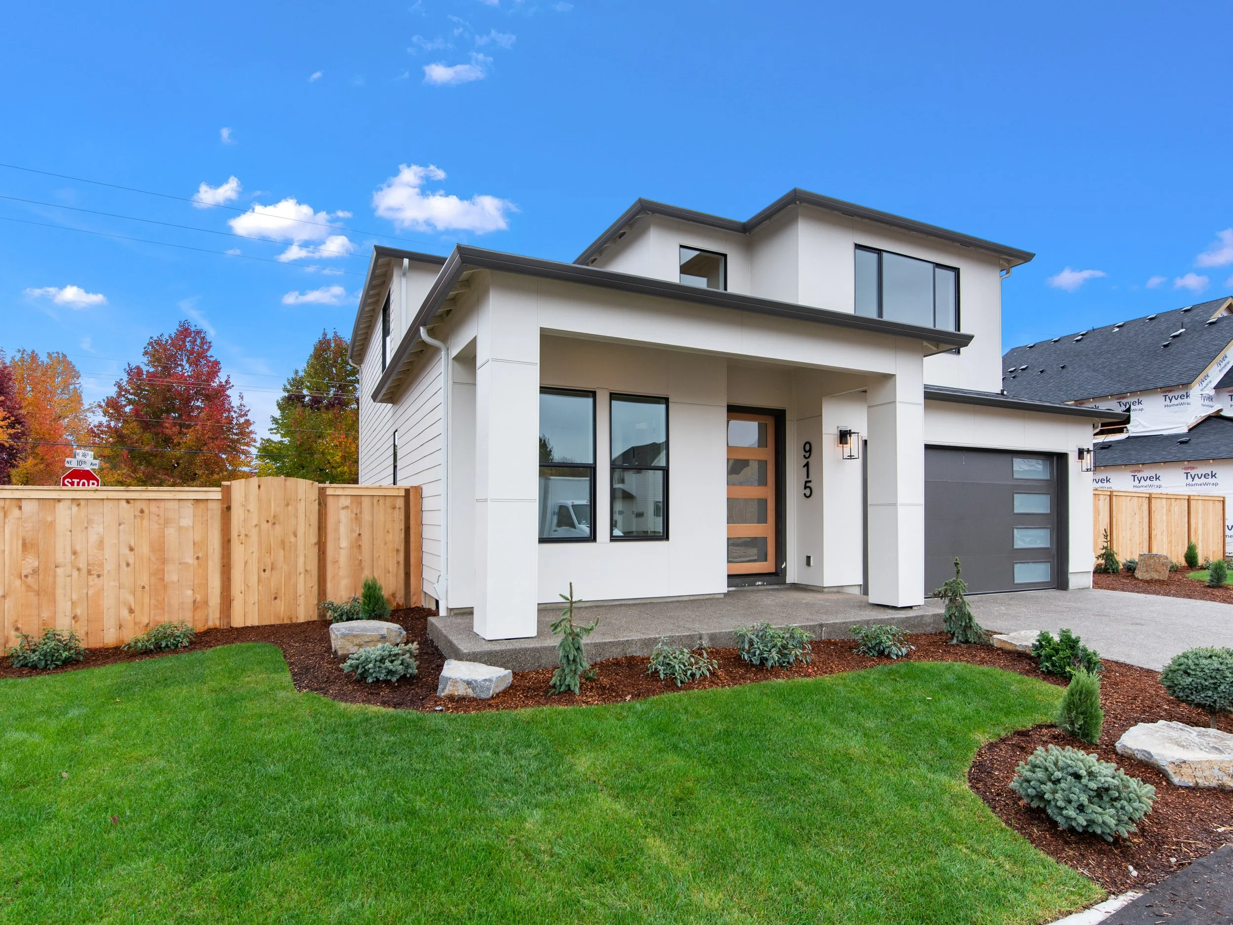 14514 NE 10th Ave (2 of 42).jpg