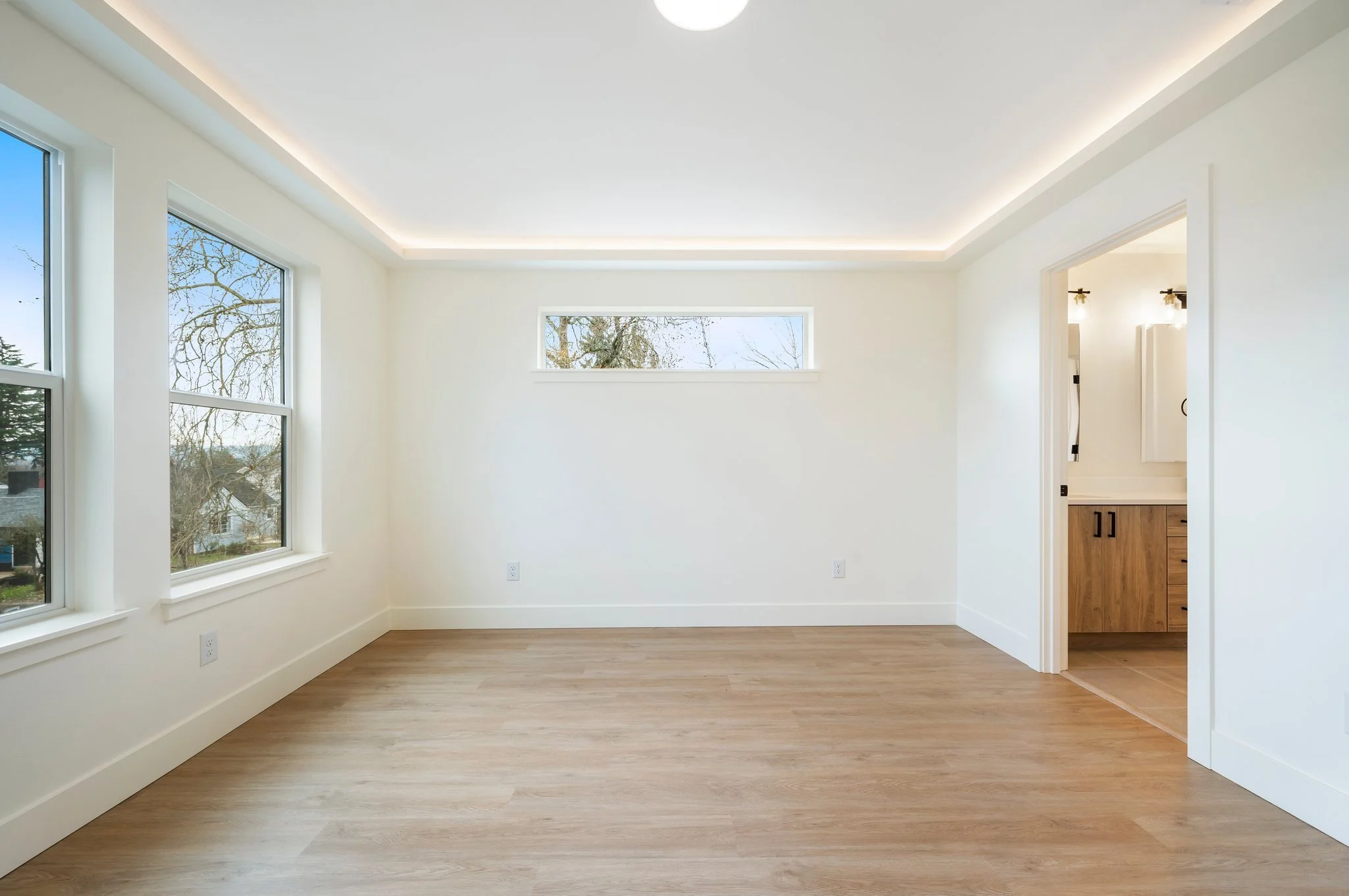 17-web-or-mls-108 E 30th St-50.jpg