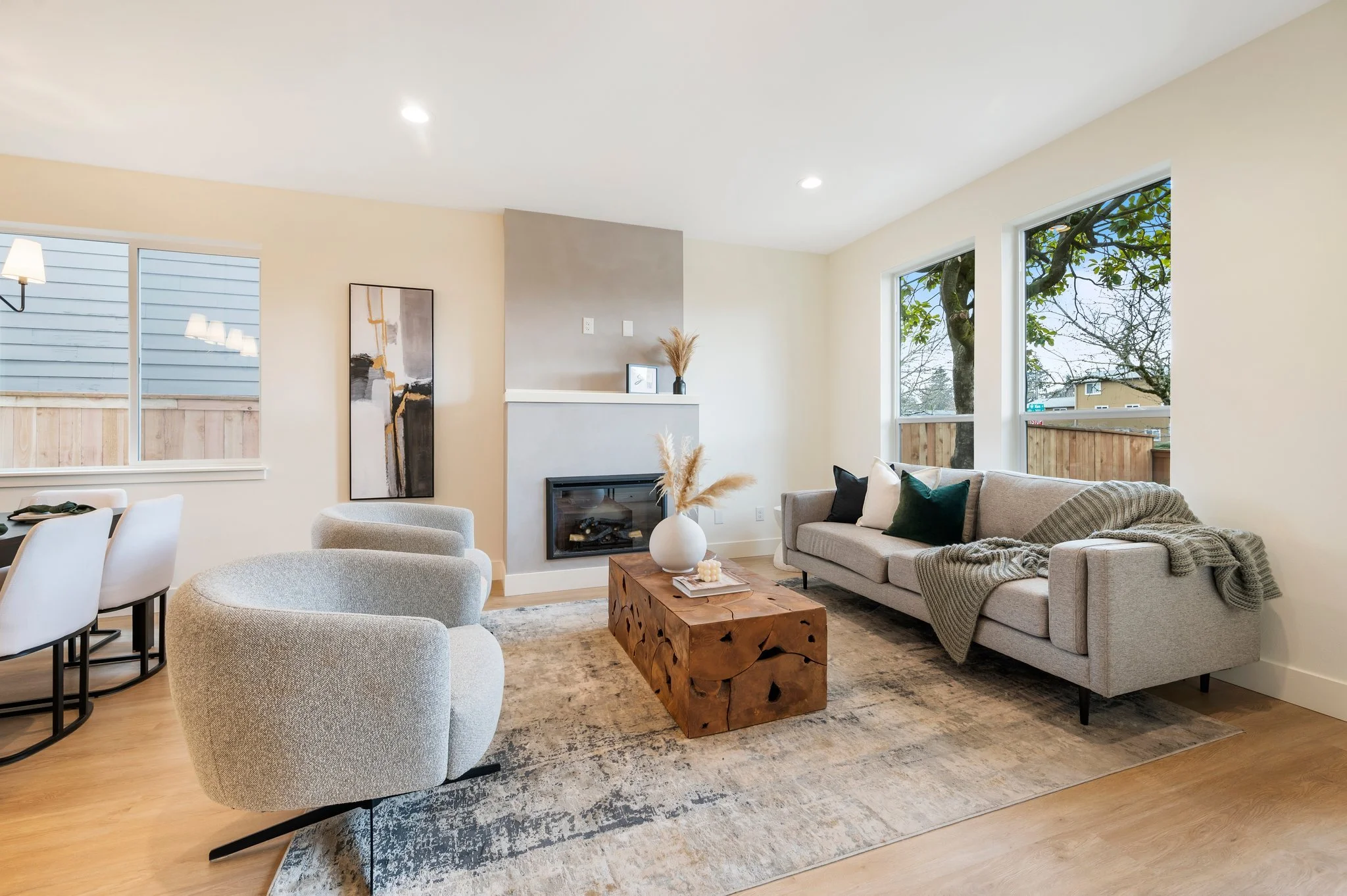 45-web-or-mls-104 E 30th St-38.jpg
