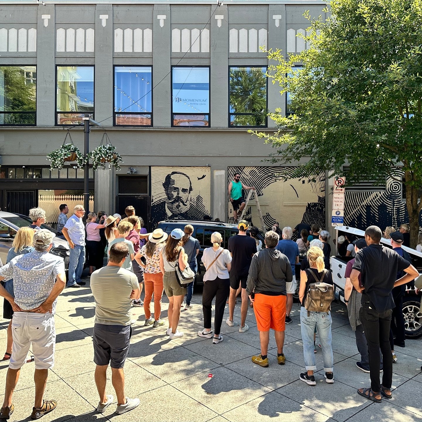 🎨✨ Join us for the Belltown Mural Walk this Sunday, 10/13! Discover vibrant murals and the creative stories behind them as we explore the art-filled streets of Belltown.

📅 Date: Sunday, October 13
⏰ Time: 12 PM
📍 Meeting Point: Belltown Dog Park 