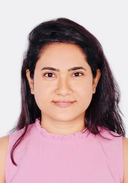 Looks before face yoga