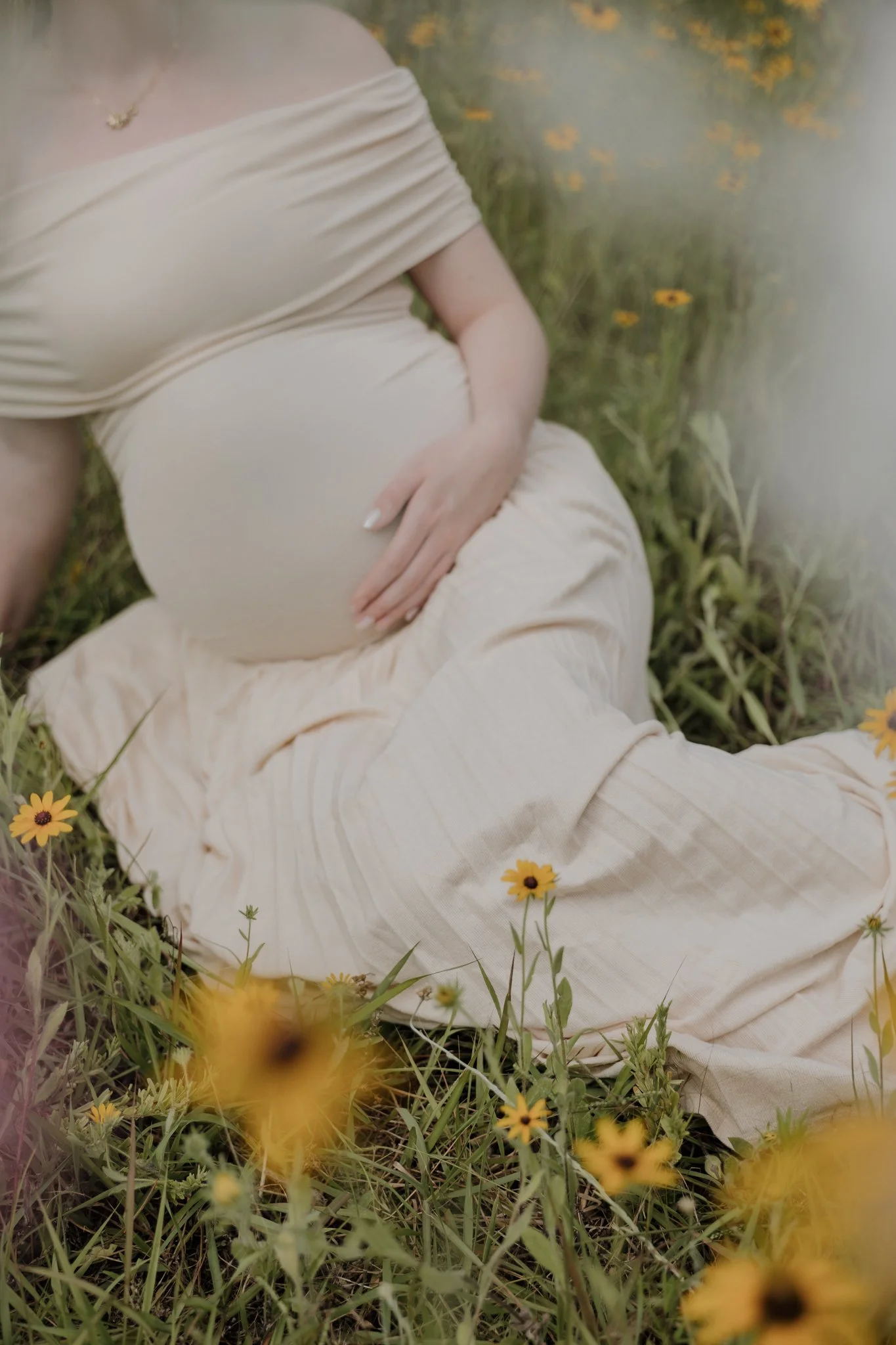 Milli Maternity Session-040.jpg