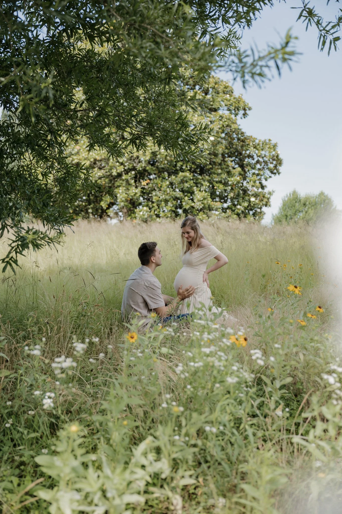 MATERNITY SESSION AT NCMA IN RALEIGH, RALEIGH NORTH CAROLINA PHOTOGRAPHER