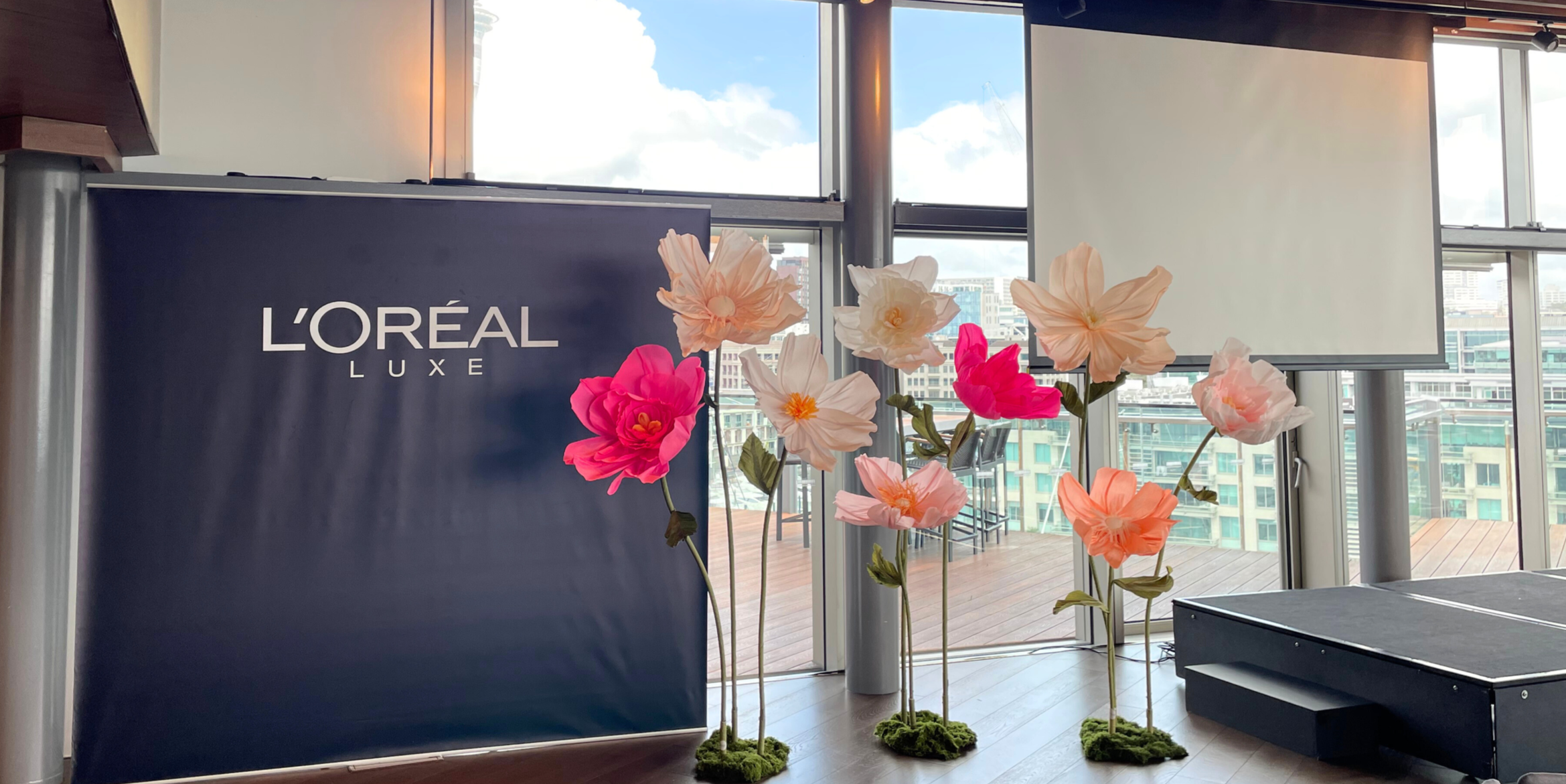 Giant flowers at beauty activation, Loreal Awards event