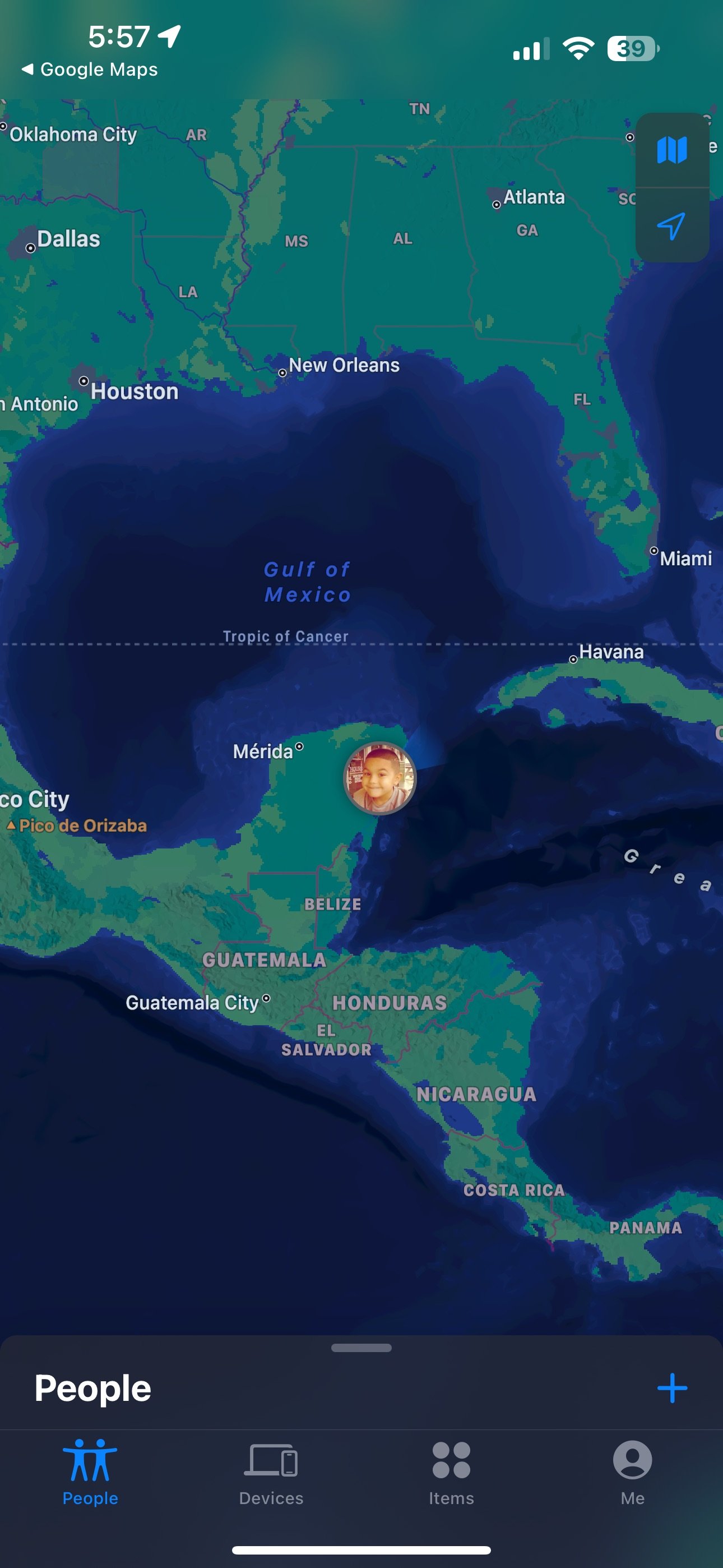 Map of the Southern United States and part of Central America, including cities like Dallas, Houston, and New Orleans. The Gulf of Mexico and the Tropic of Cancer are visible. A profile picture is placed near Mérida, Mexico.