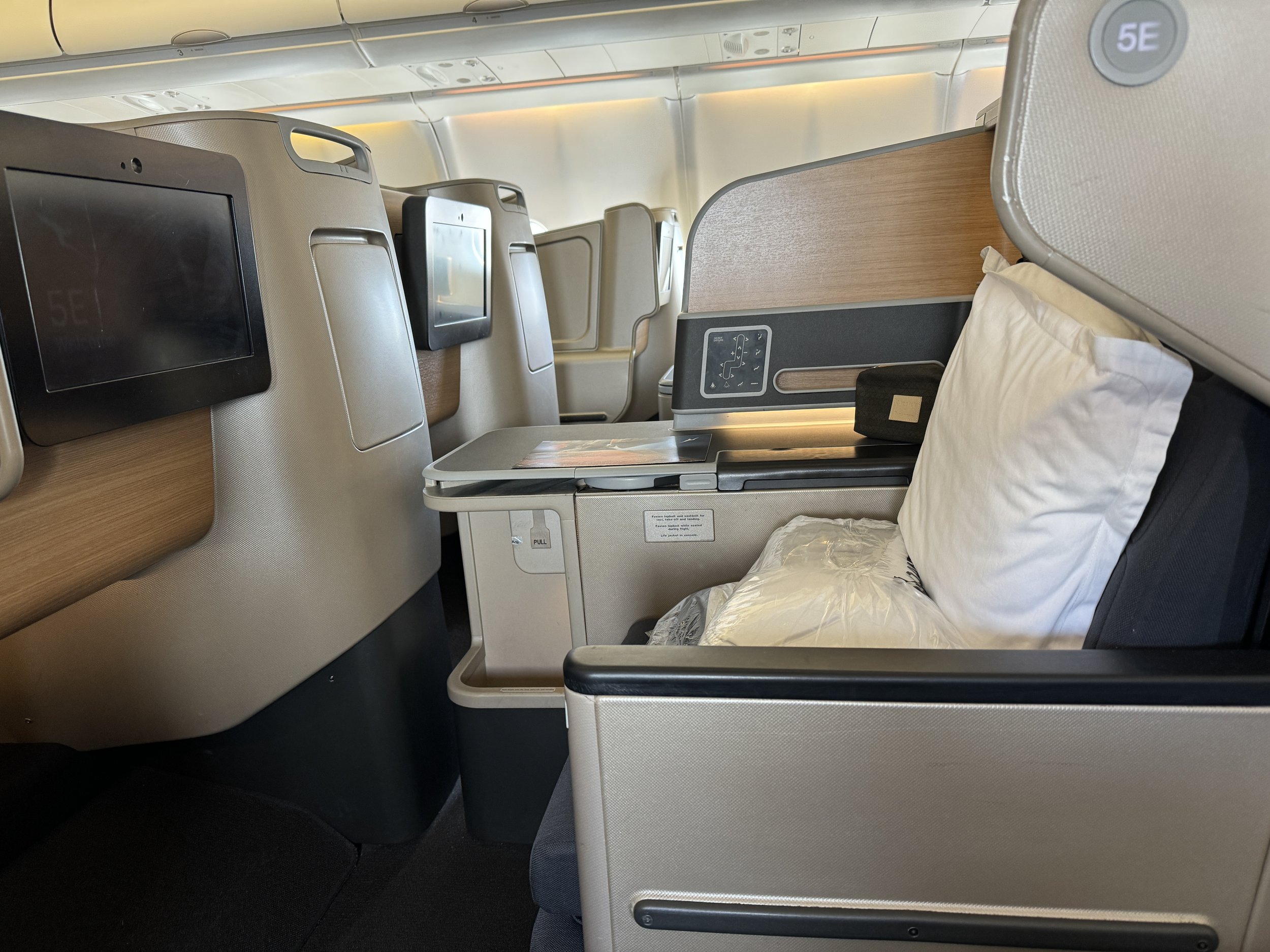 From a lower angle, you can see the amount of leg room and space easily.  