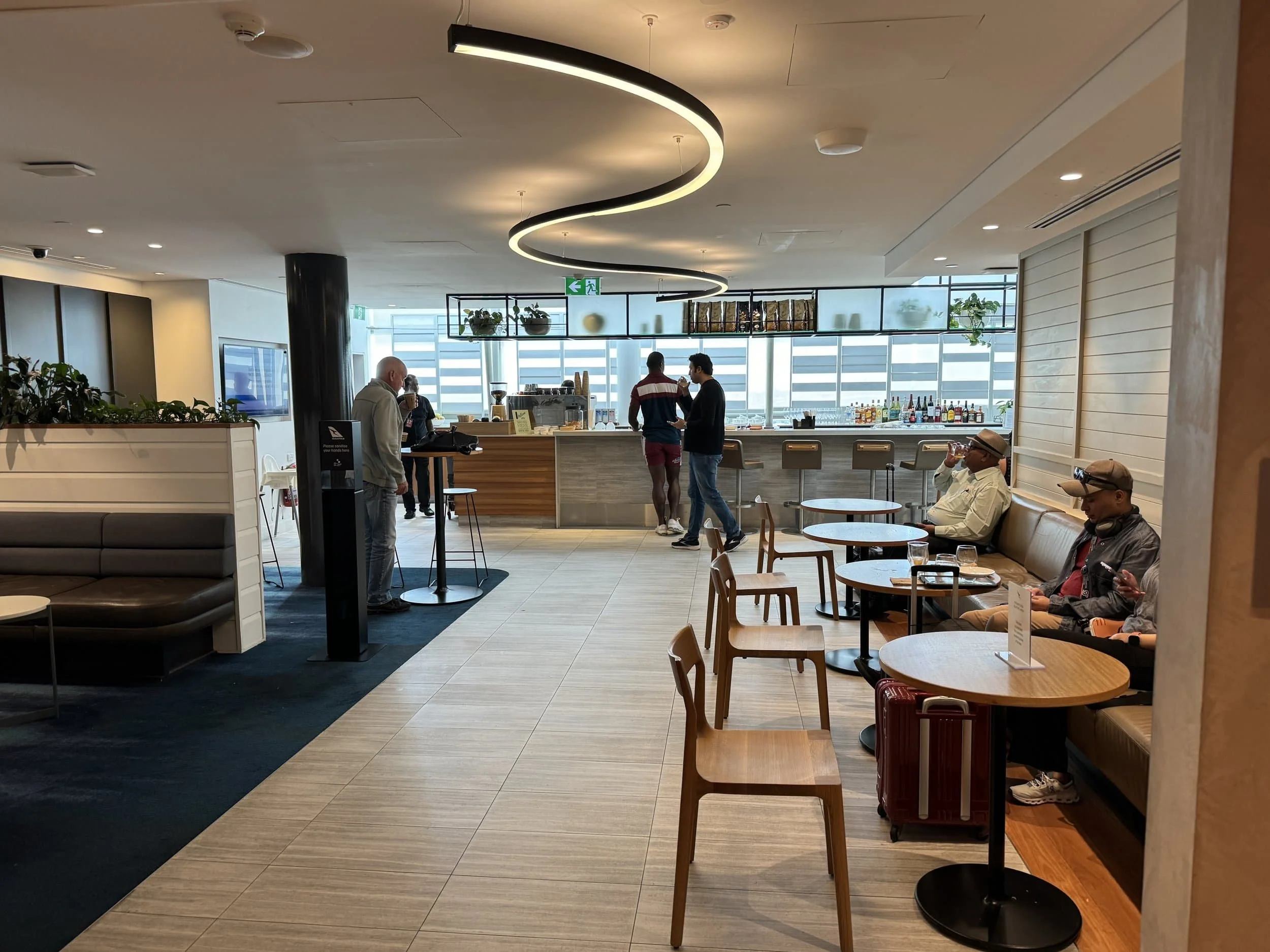 Entrance to Qantas Brisbane internaitonal business lounge