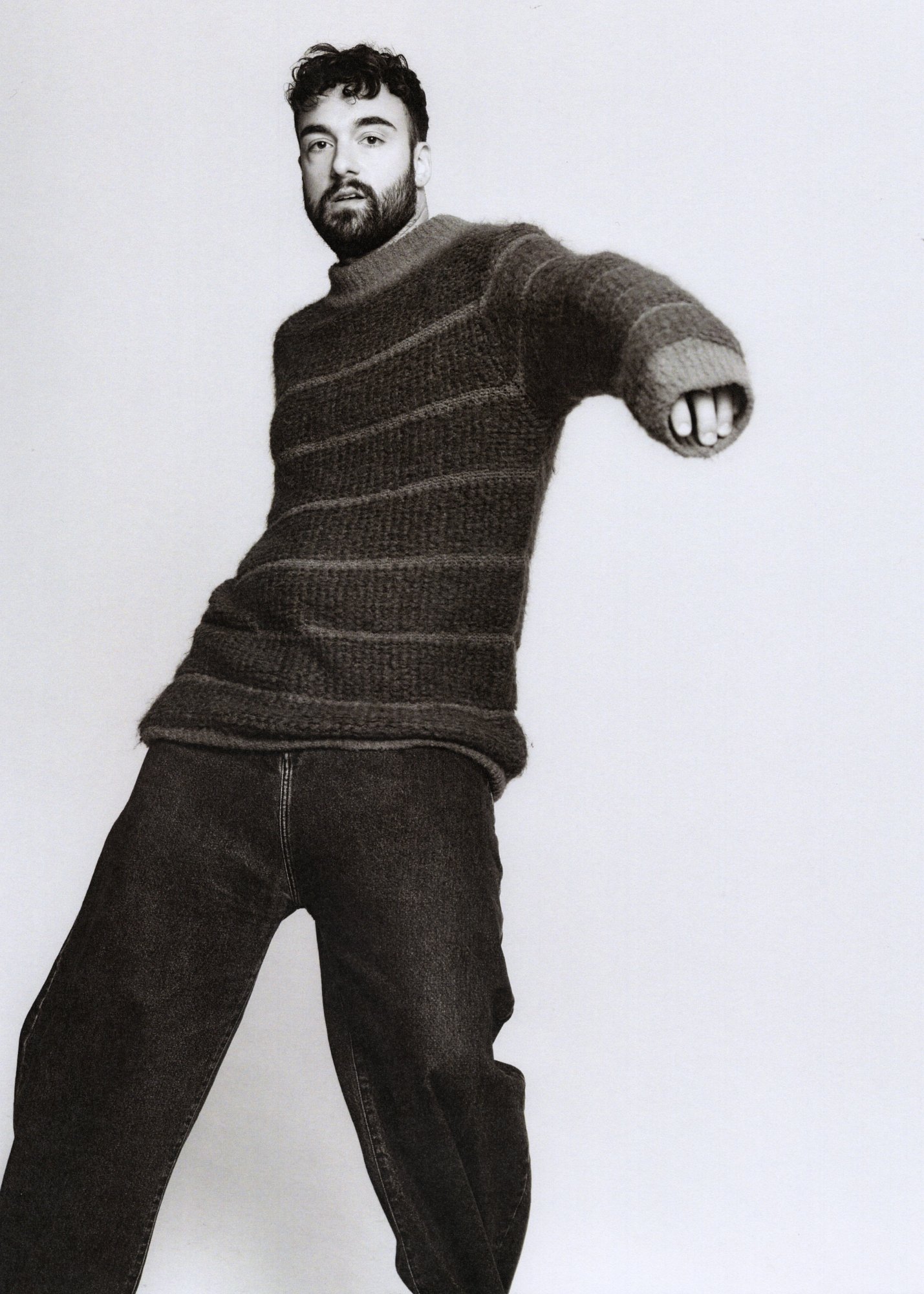 JB_VALLIS ALPS_SCREEN RES_SEPT22 5.jpg