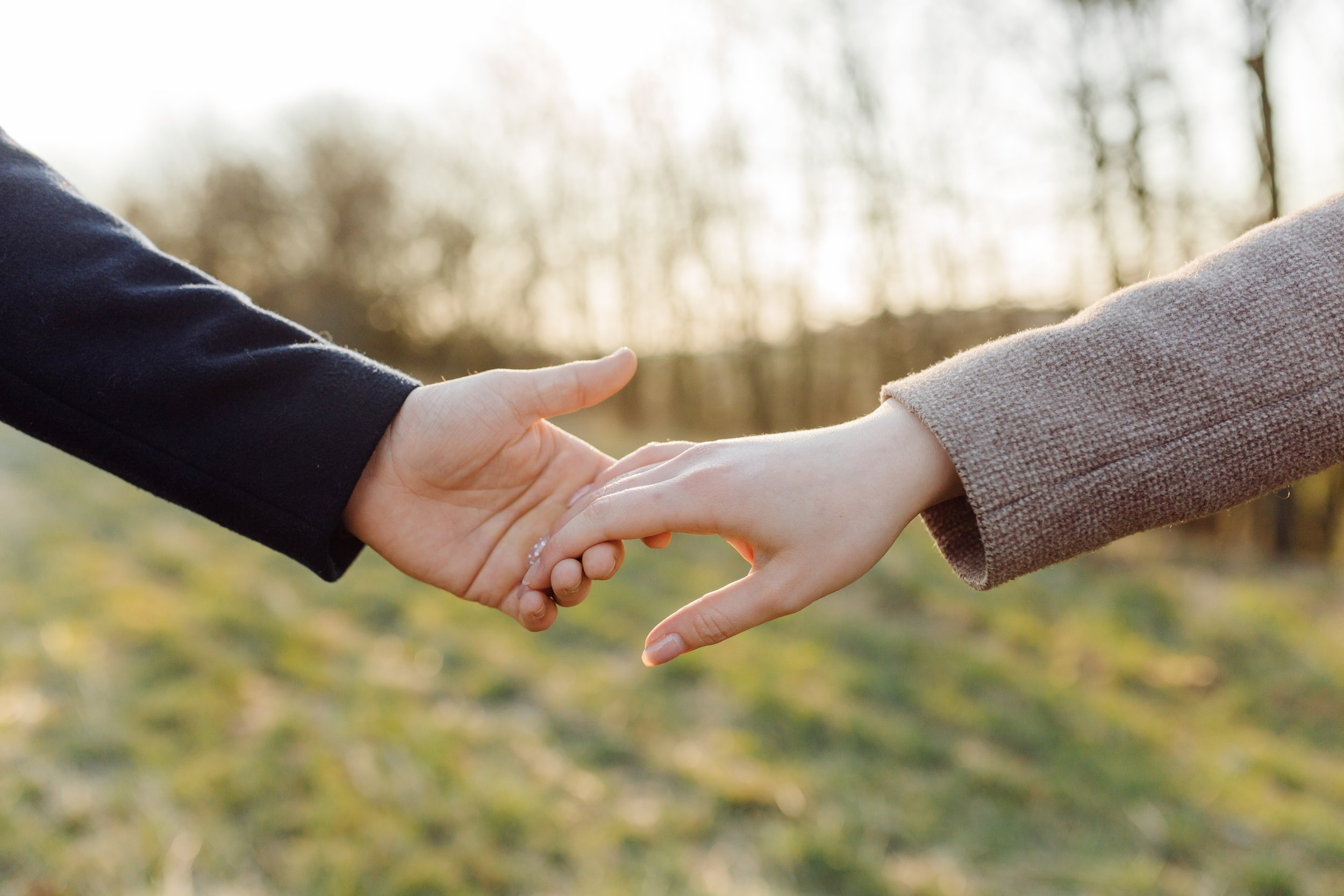 Attachment Styles: What They Are, Where They Come From, and How to Cope
