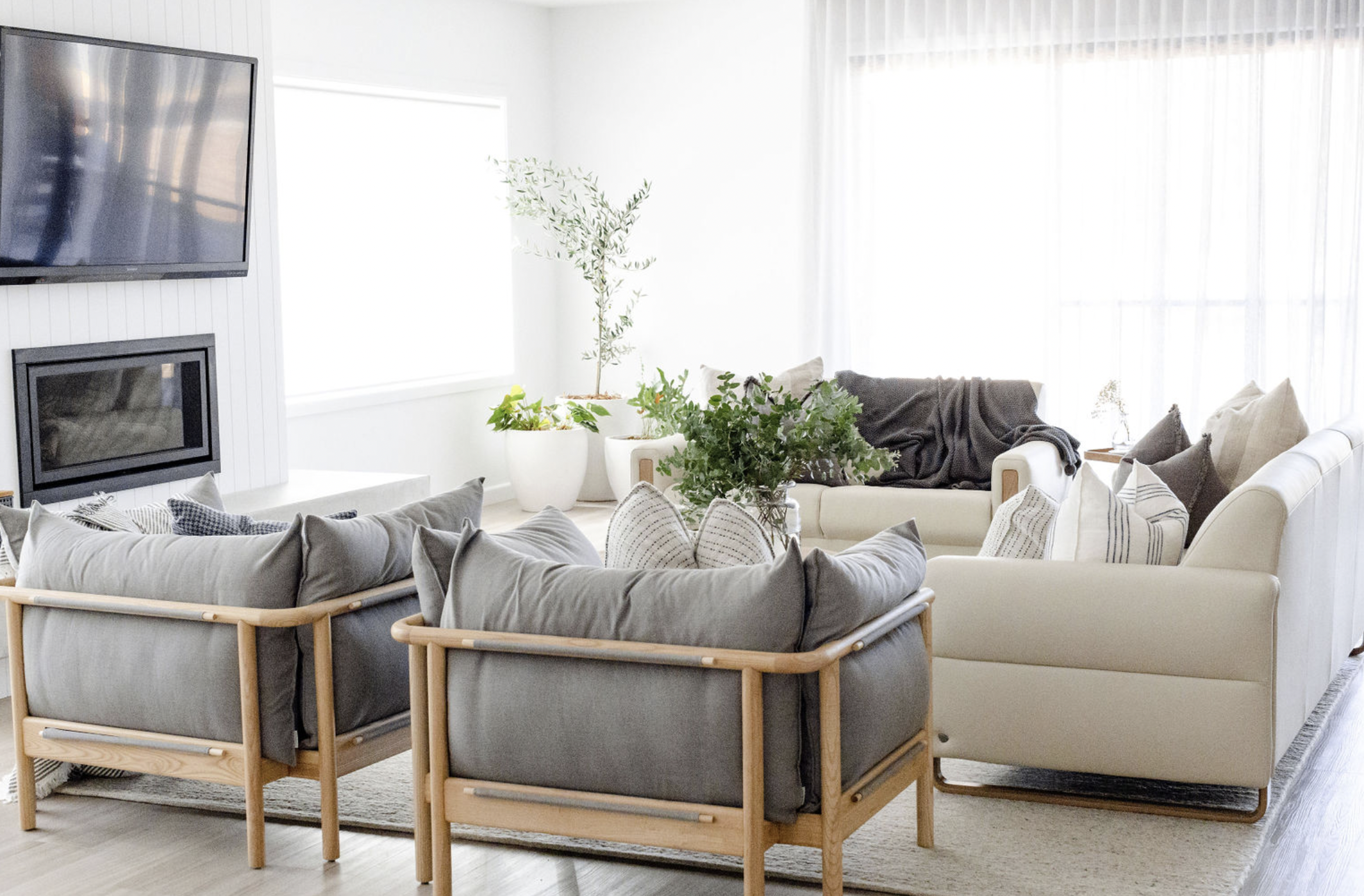 Lounge Room - Somerset .png