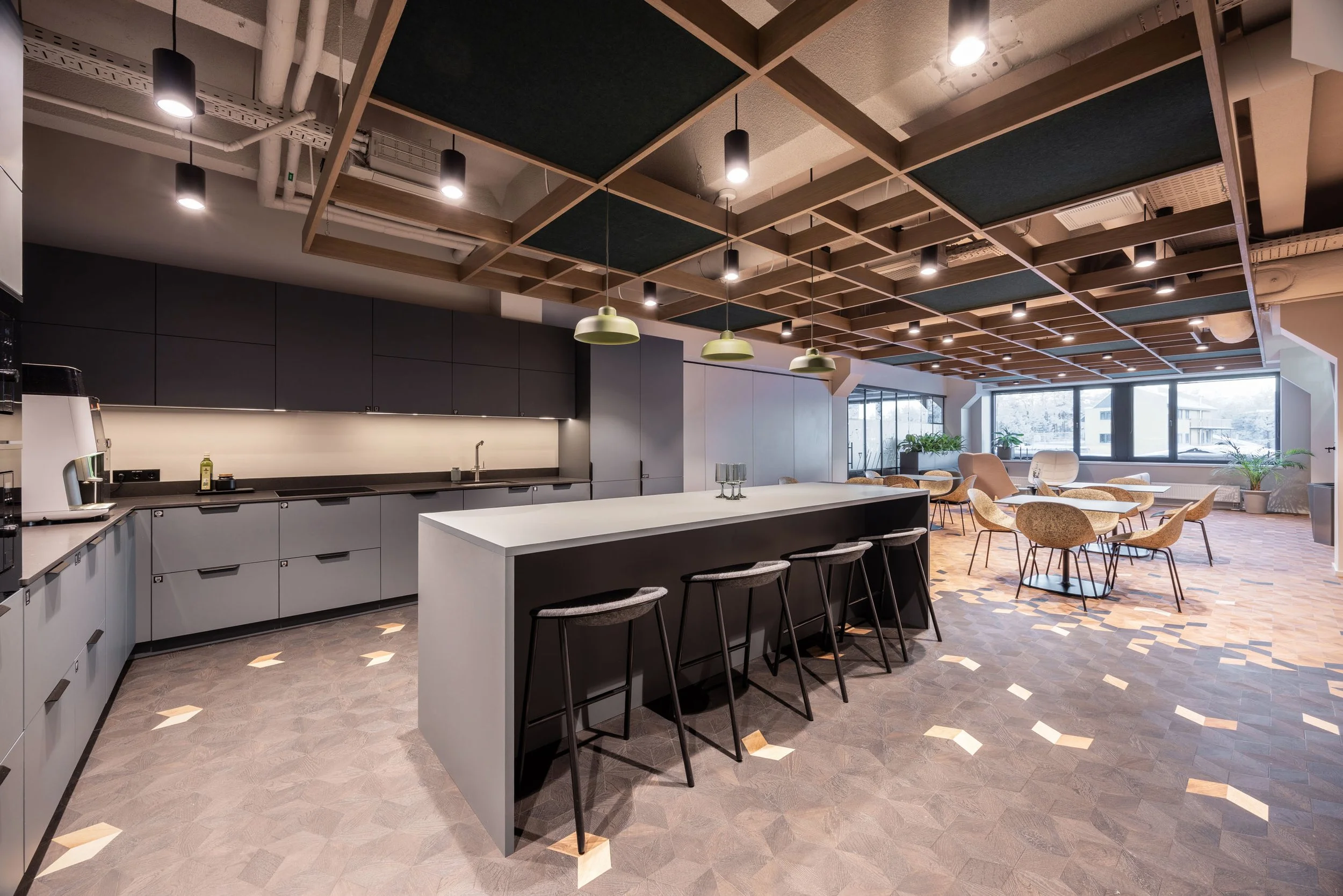 bespoke_office_furniture_holzmaier_dc07.jpg