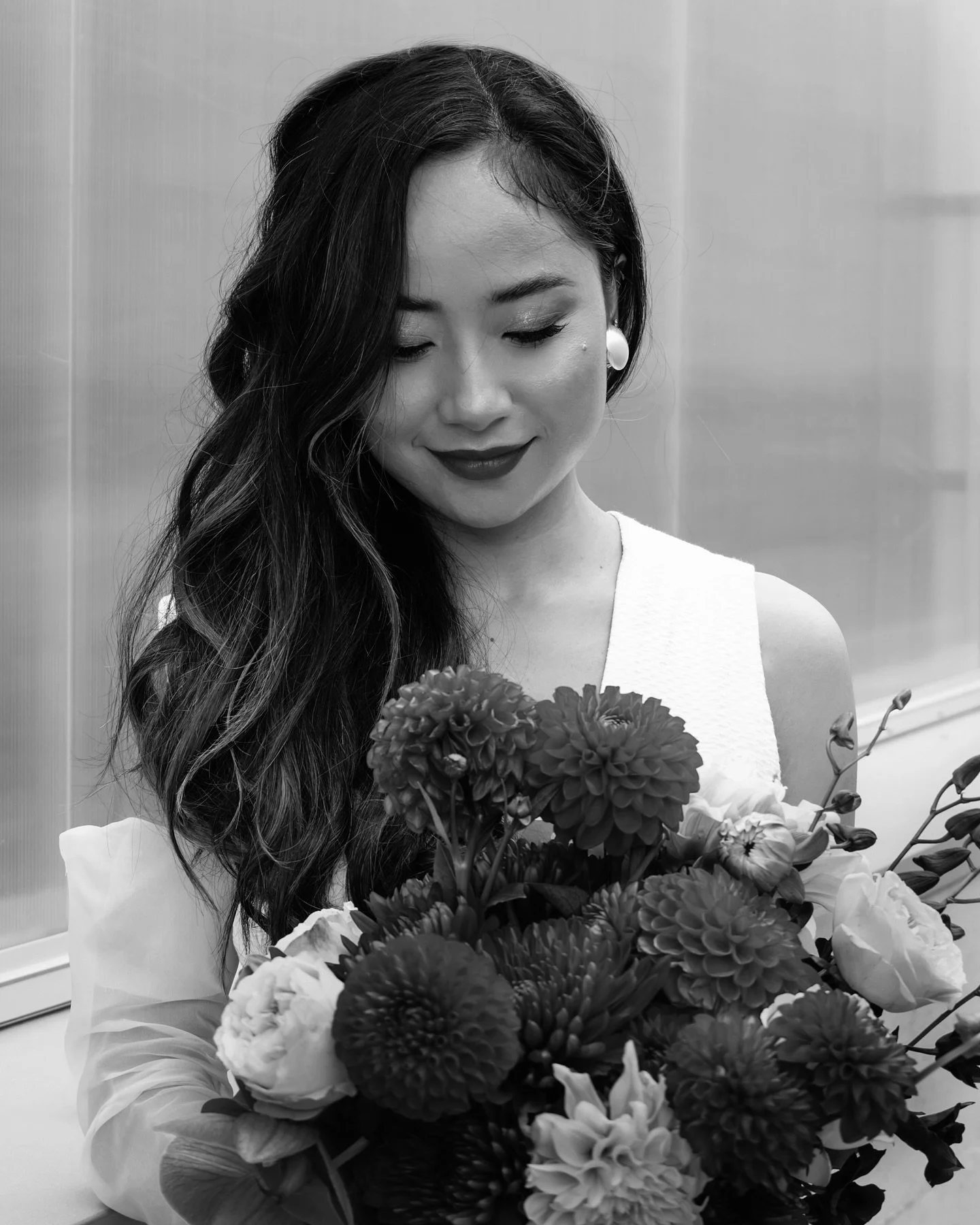 Stunning portrait by the multi-talented @picnic.photos + @picnic.photos.lovers 🥀🤍

Gown @oarma_ 
Model @chachachichaaa 
Venue @modusmerewether @modus.moments 
Hair &amp; Makeup @evemayhmua 

#bridalmua #weddingmakeupartist #bridalhmua #weddingmakeu