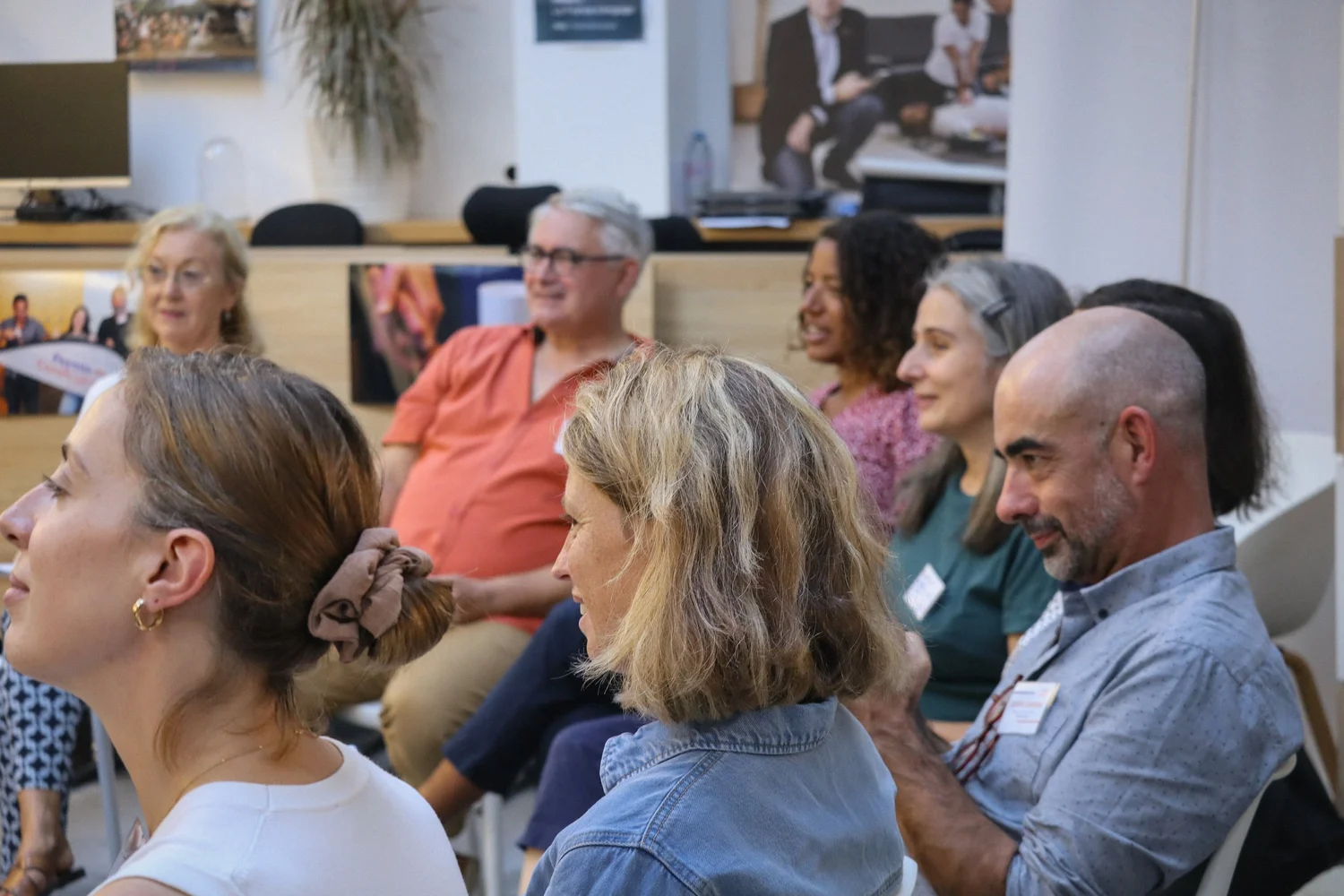 Moment d'échange lors de la Rencontre des mécènes du Réseau Permis de Construire