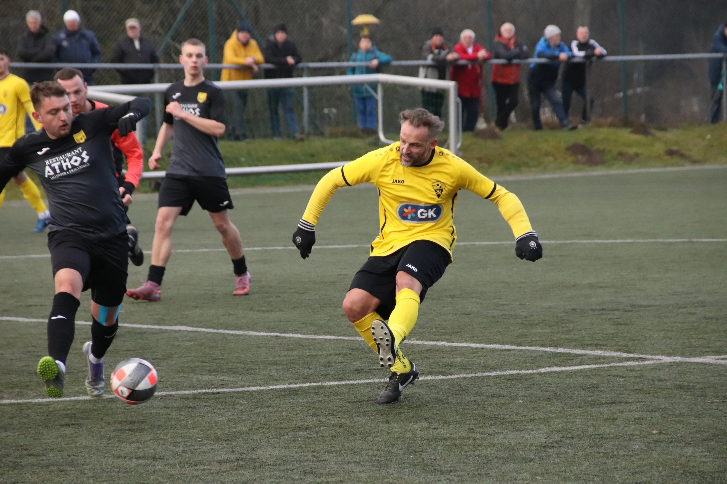 Deutlicher Heimsieg sichert dem VfB Schöneck 1912 e.V. die Herbstmeisterschaft