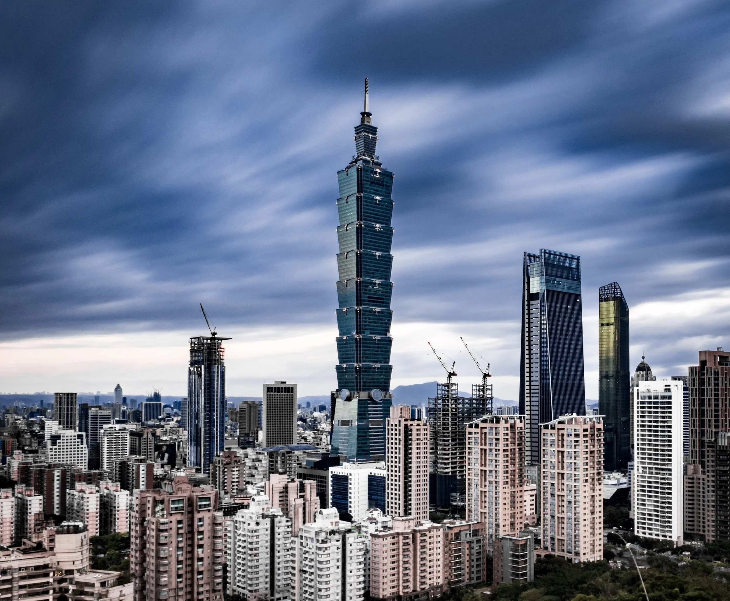 taipei 101 LE edited.jpg