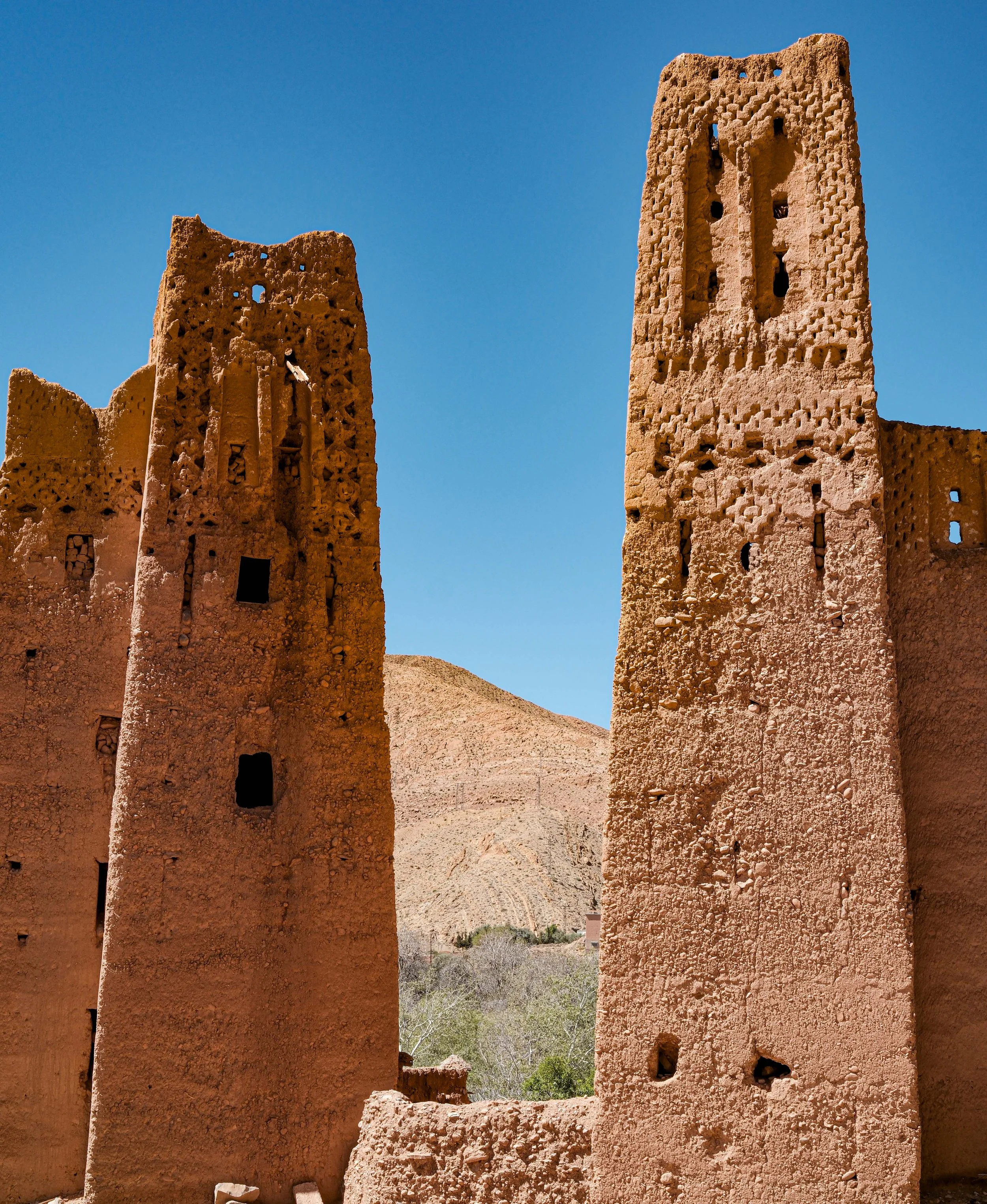 dades towers copy.jpg