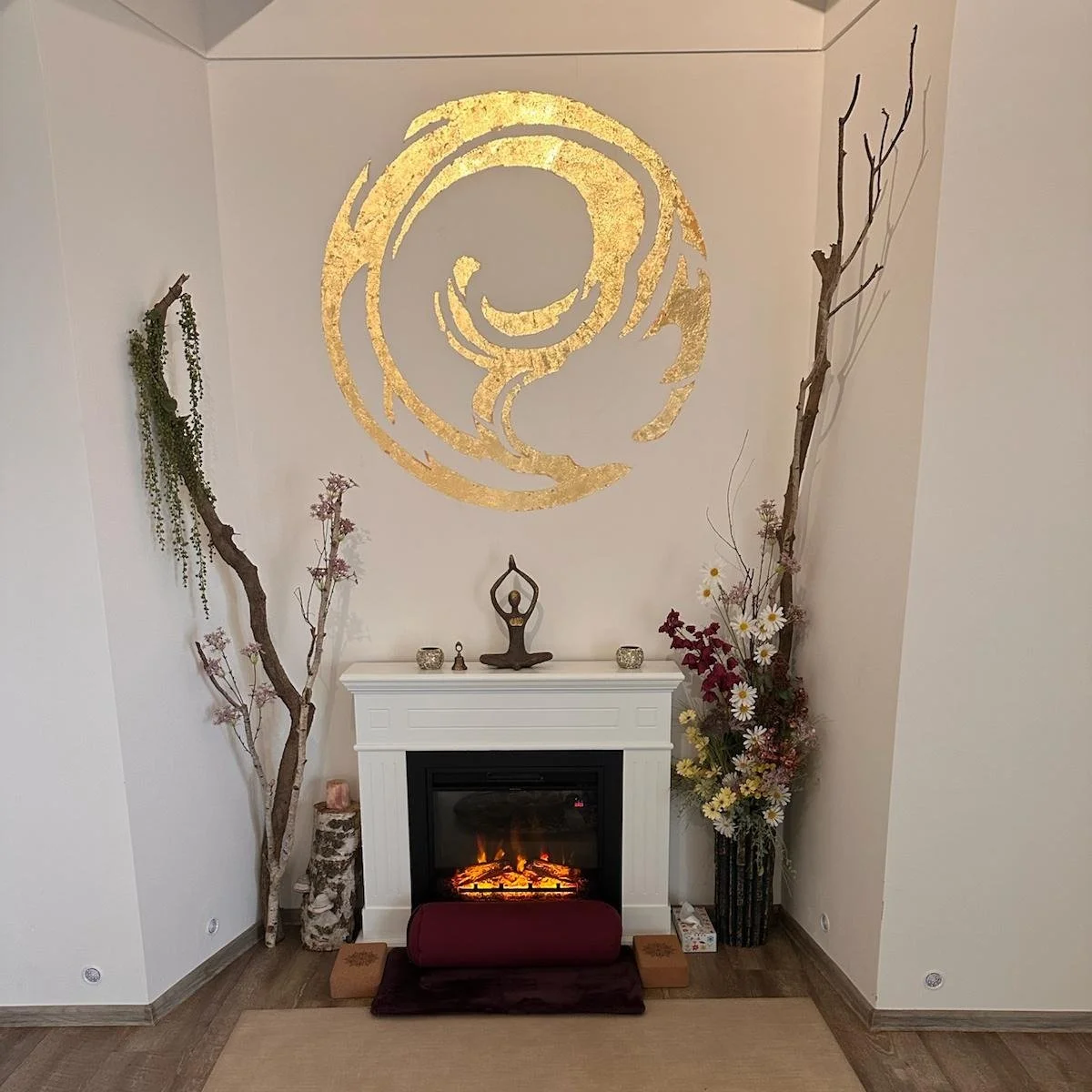 Zvu v&aacute;s ke krbu! :) 

Pro mnoh&eacute; z n&aacute;s je současn&eacute; děn&iacute; ve světě i u n&aacute;s n&aacute;ročn&eacute; na zpracov&aacute;n&iacute; a tělo to často c&iacute;t&iacute; jako prvn&iacute;. Existence bezpečn&eacute;ho pros