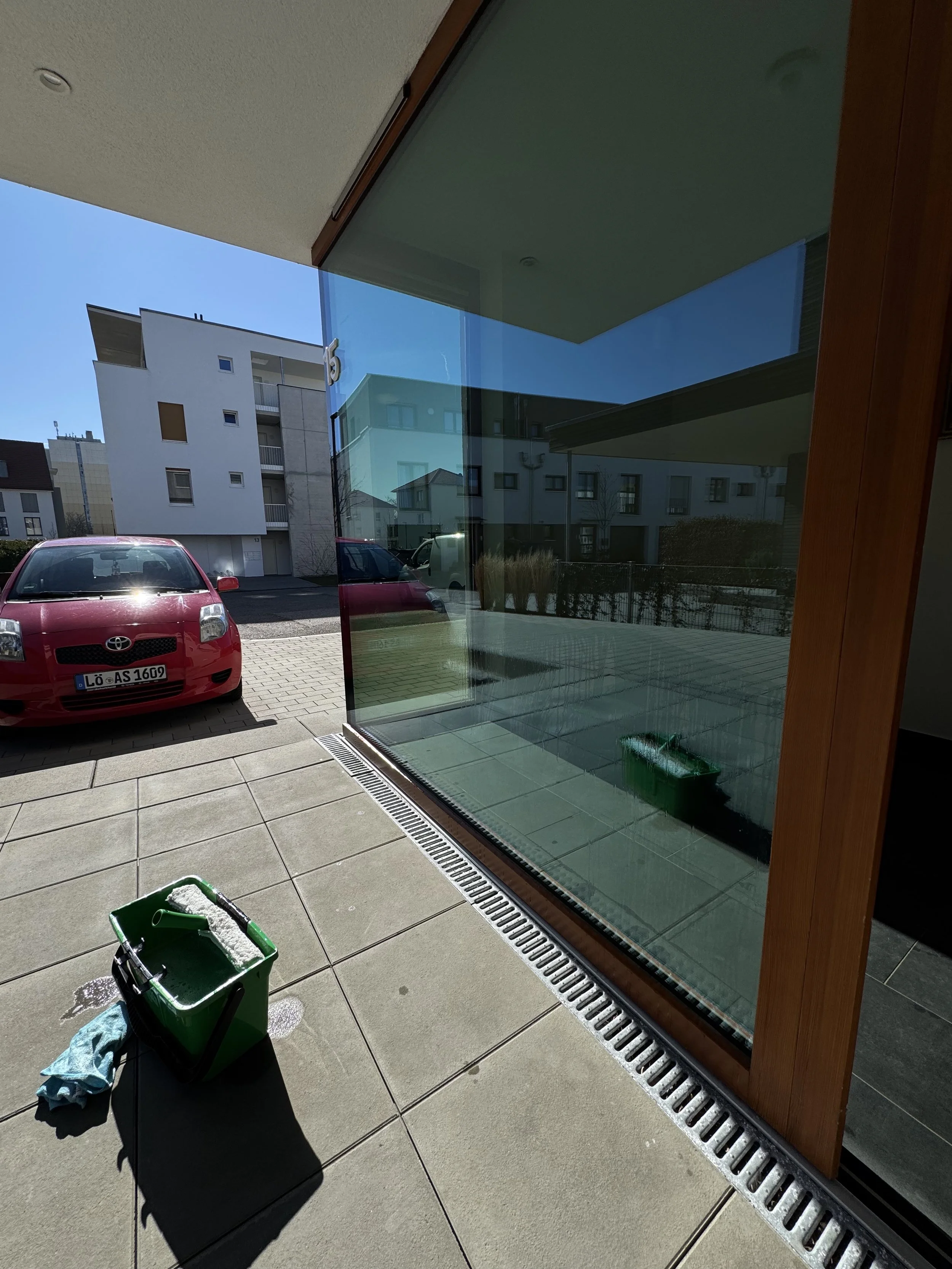 Professionelle Fensterreinigung und Glasreinigung 