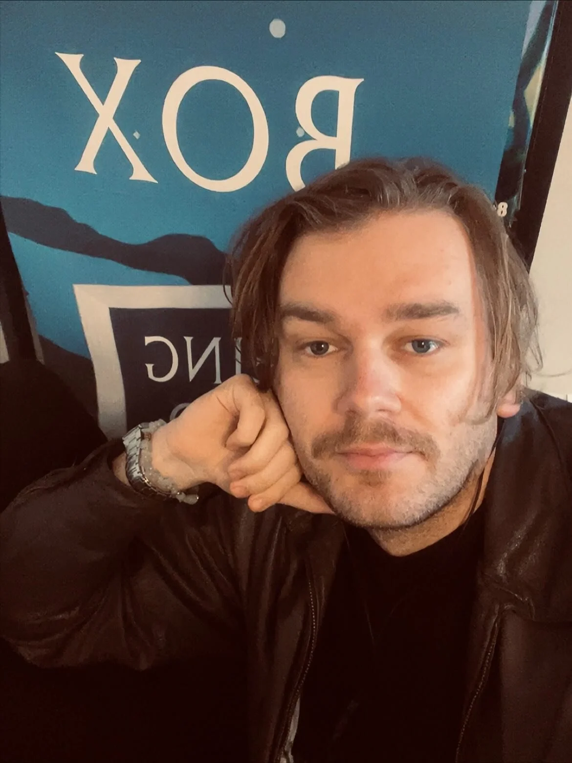 Ahhh, my book box&hellip; Whenever I pass this red telephone box on the Royal Mile, I&rsquo;m brought back to those days during Fringe 2024. 

That was such an awesome time. It felt like, after years and years and years, I was finally standing in fro