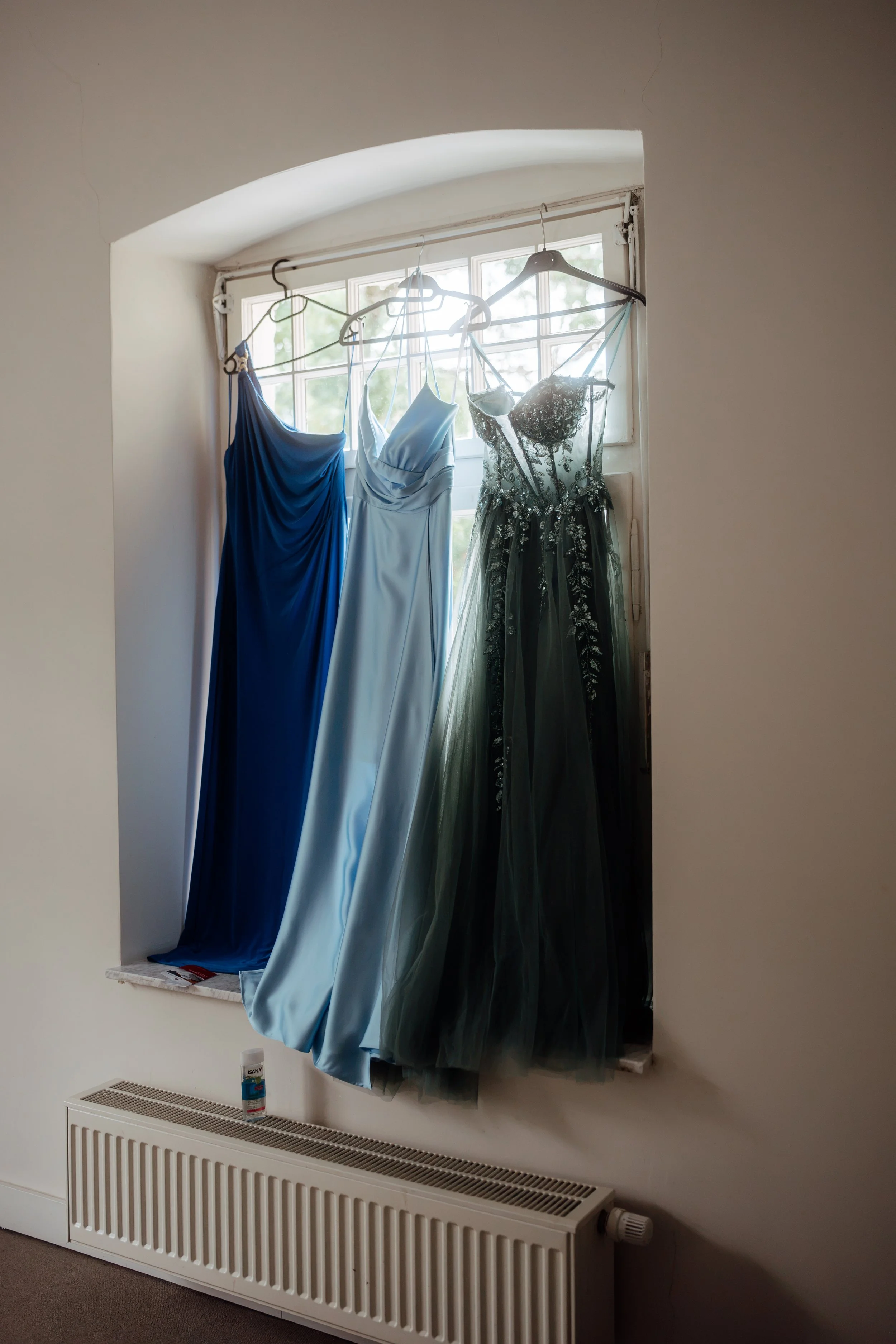 Gettingready-5.jpg