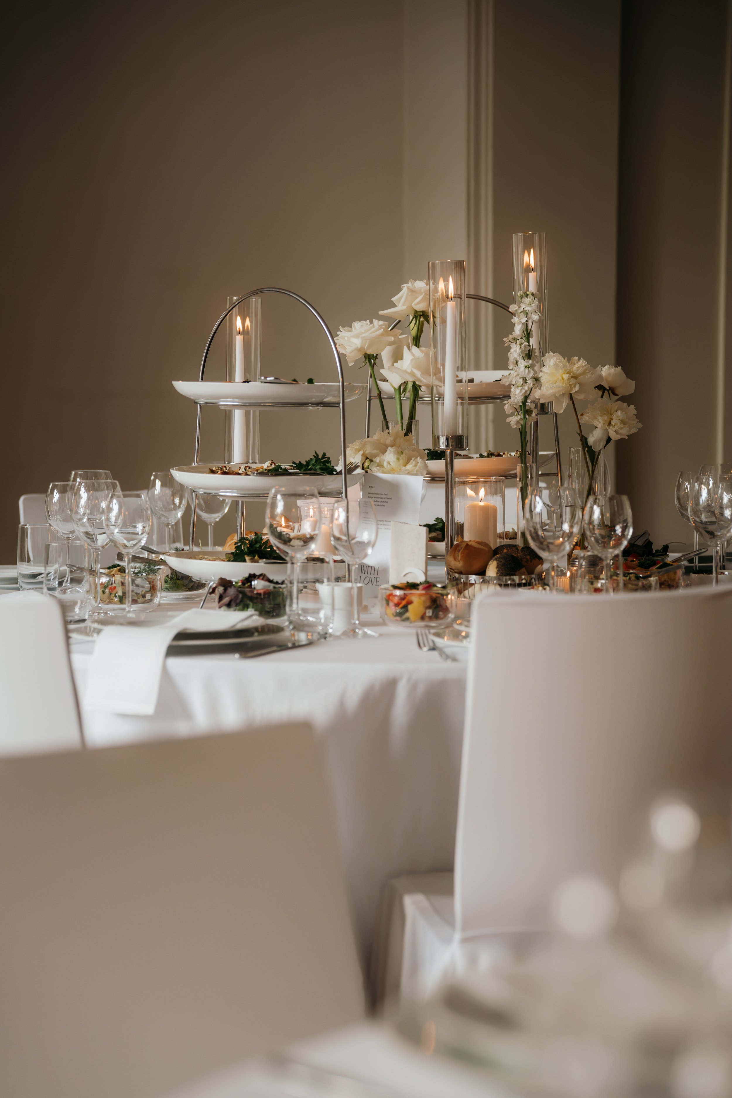 Dinner&Party-4.jpg