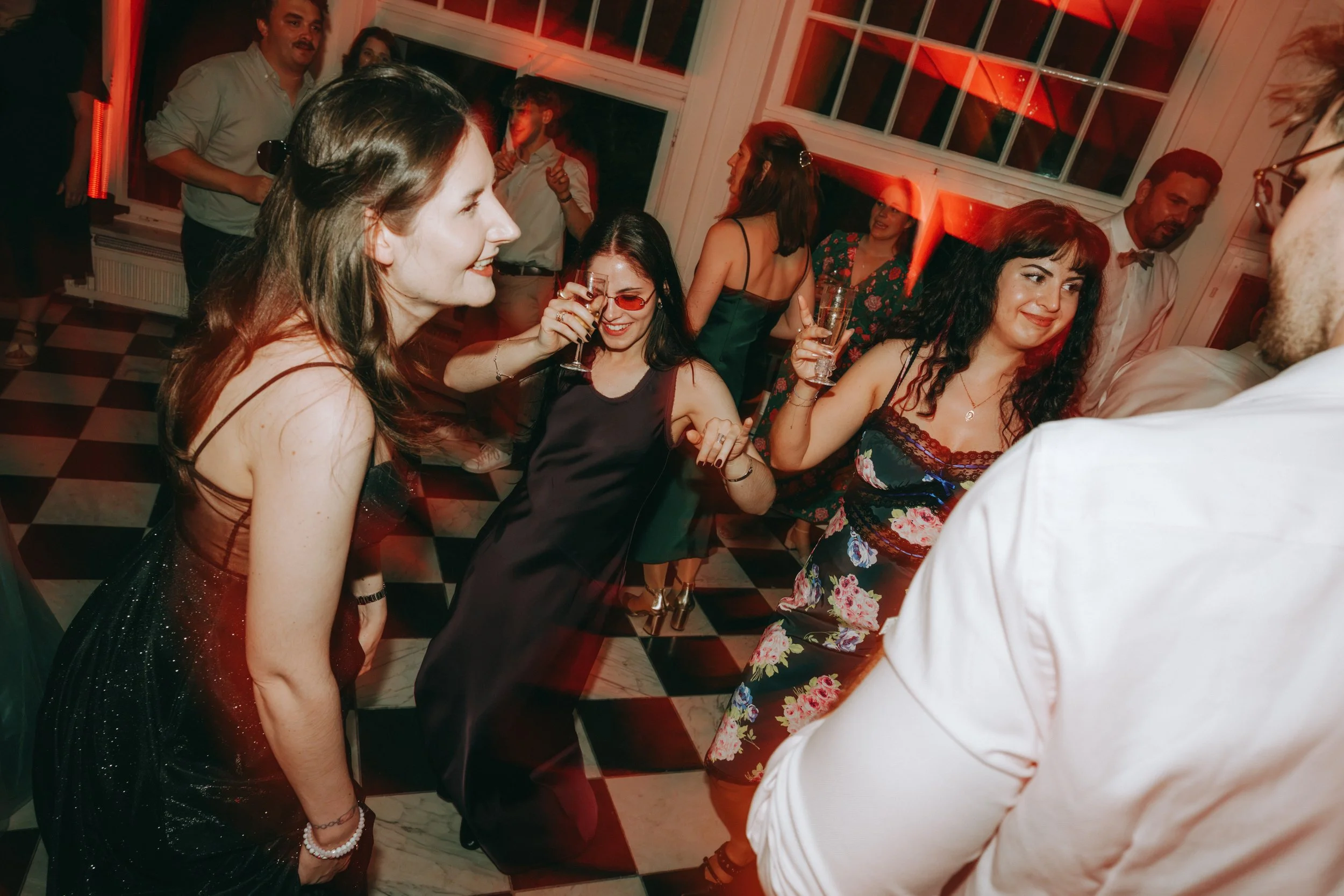 Dinner&Party-206.jpg