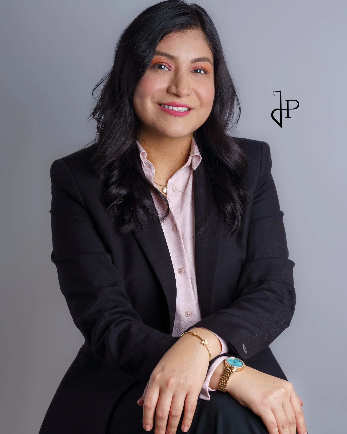 Model: @andreaparraes91 🇵🇪
Photographer: @jhony_hpozo

#businessportrait #sony #sonyalpha #sonya7riv #portraitphotography #portraitphotographer #portrait #portraitmood #dundeephotography
#dundeephotographer