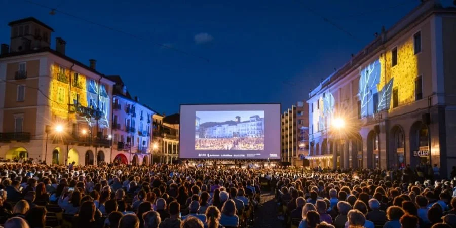 AUGUST IM FILMFIEBER
