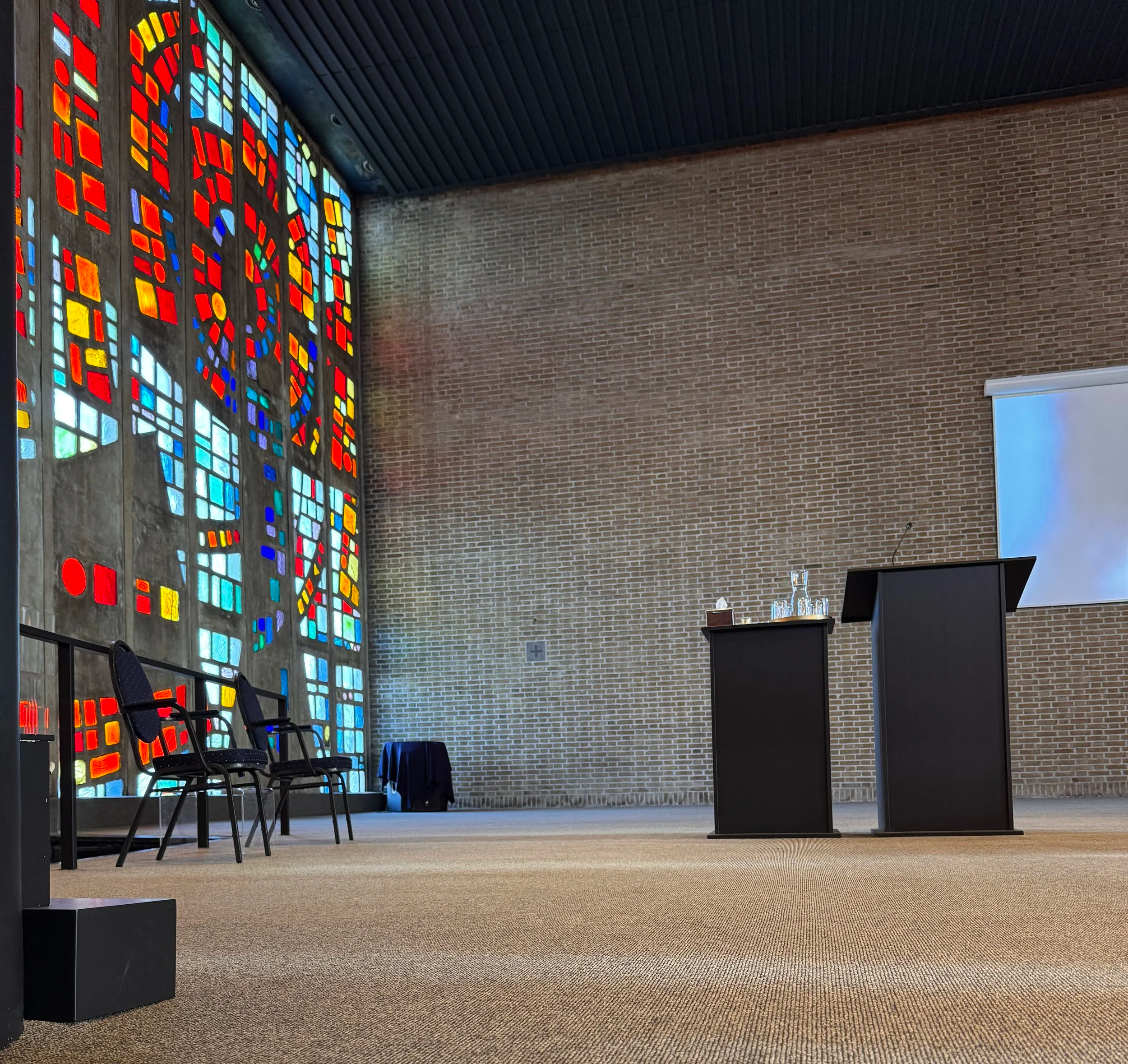Aula van uitvaartcentrum Johannes Poststraat