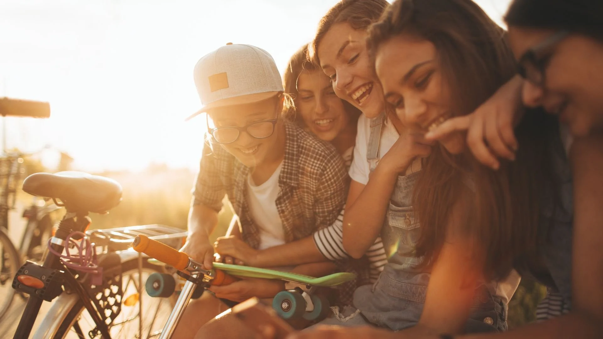 Building Healthy Relationships: A Guide for Teens in Therapy