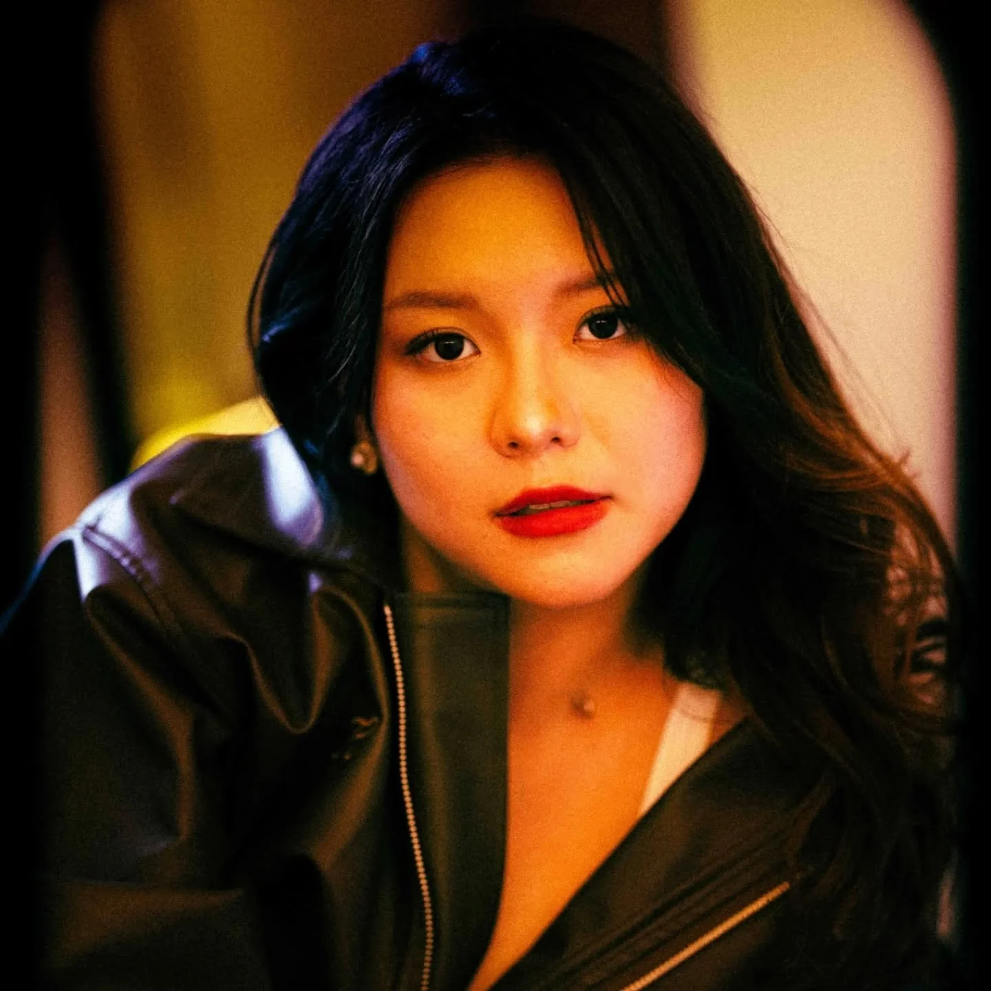 For when the night gets darker but the glow gets brighter ✨

📸 @fooyongchin
👩🏻 @burntbacon_
💄@zoamakeup
👗@cecilia___stefani
 

#makeupartist #singaporebrides #zoamakeup #partymakeup #sgmua