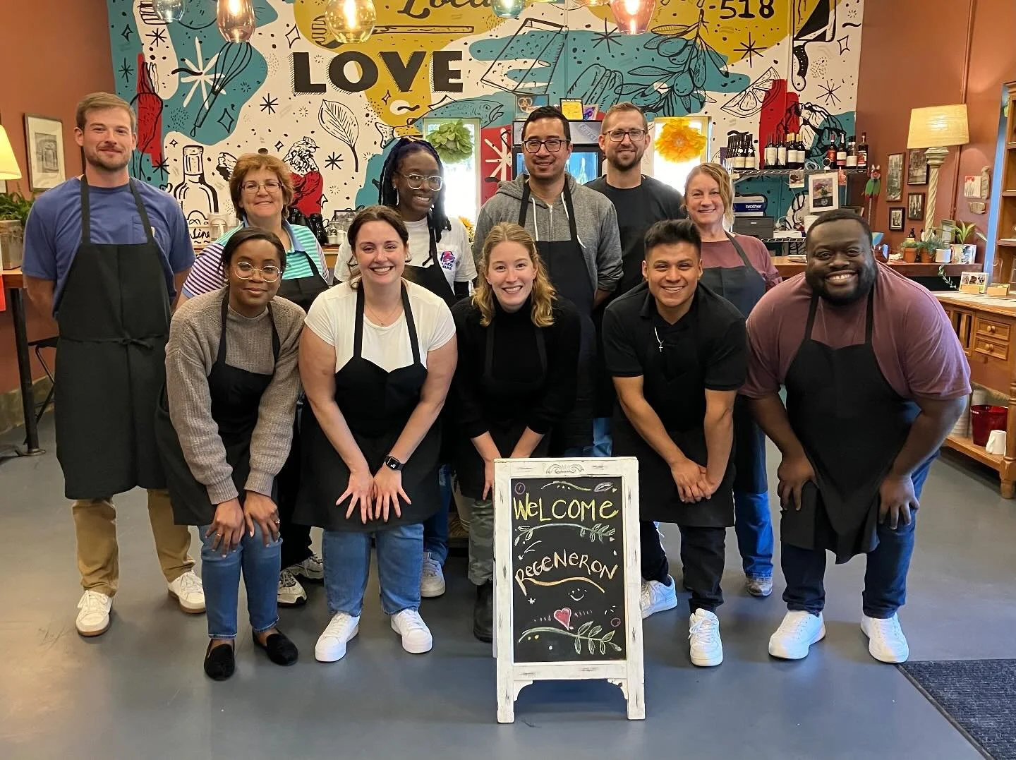 Hey @Regeneron! Thanks for spending time with us &mdash; the Thai food was delicious, your team was awesome, and we had an absolute blast. Hope to see you again soon!

🥢🥘🌶️💓

#teambonding #corporateouting #sofun #thanksforcoming