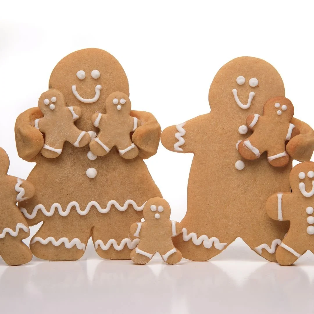 gingerbreadfamily.jpg