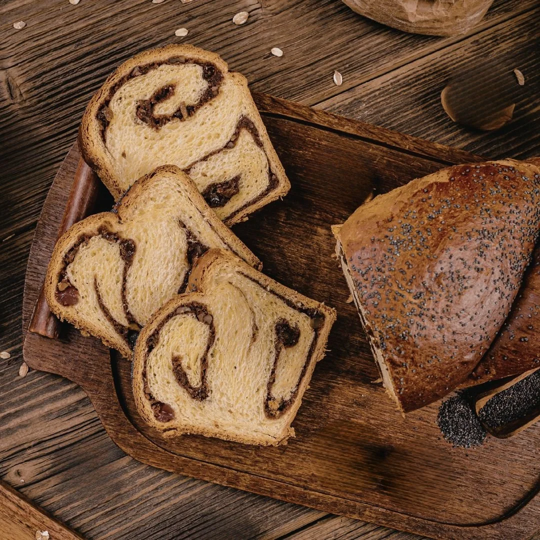 cinnamonswirlbread.jpg