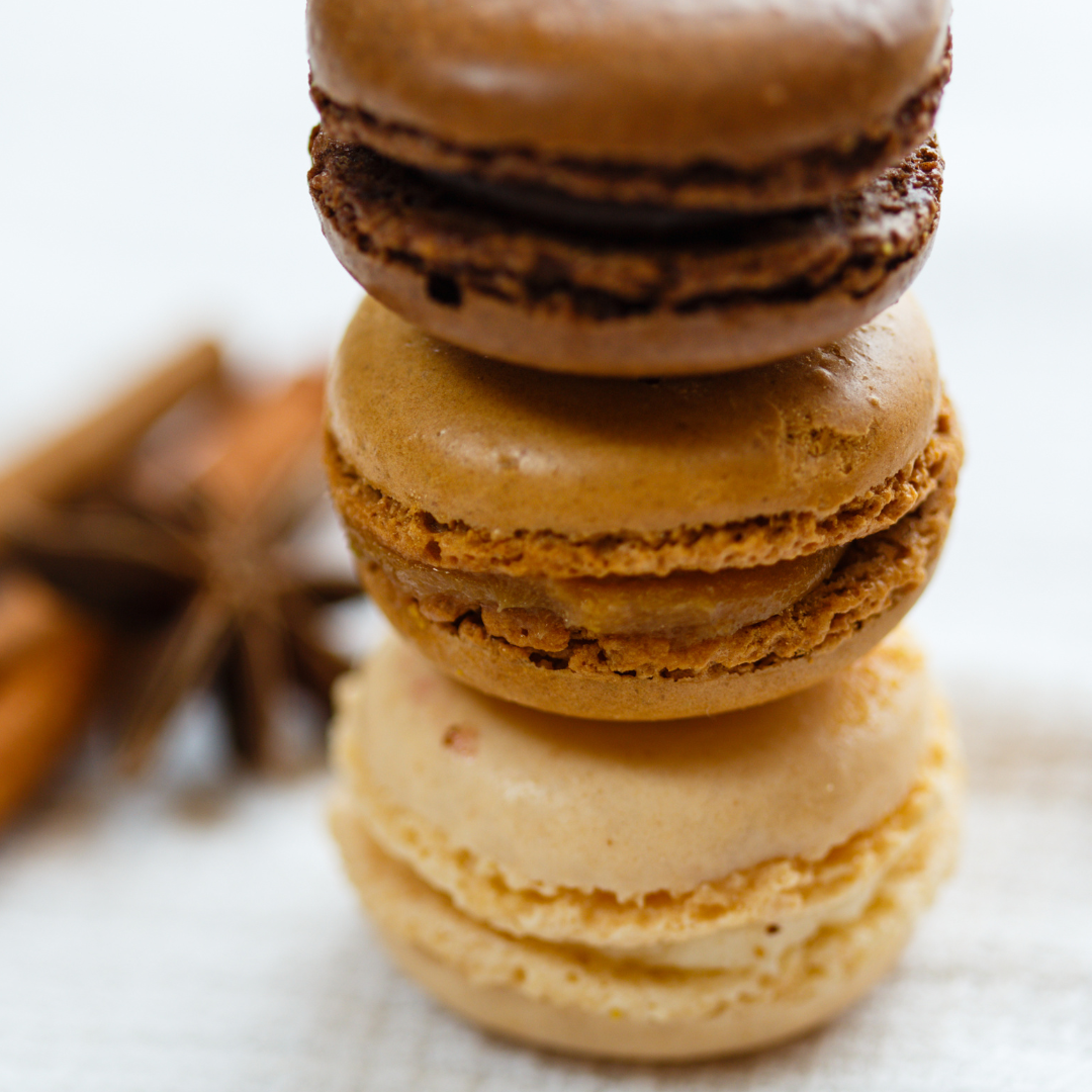 gingerbreadmacaron.png