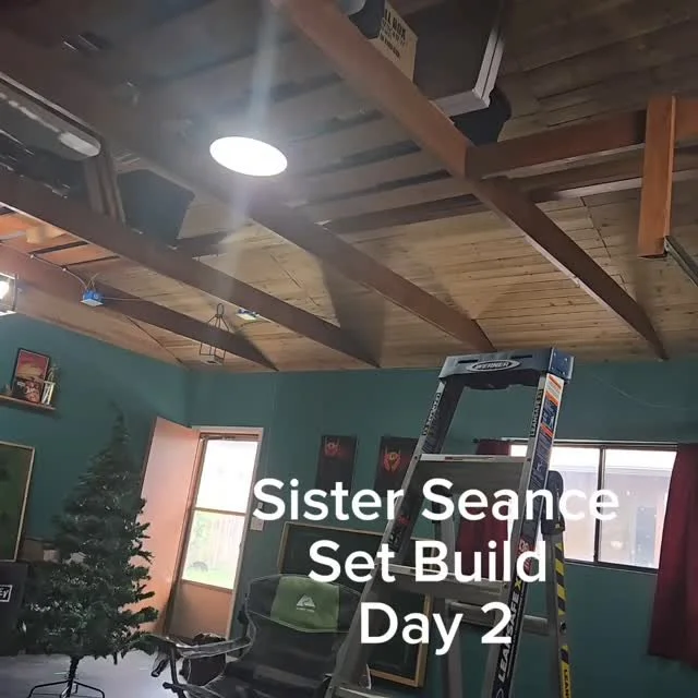 Turning garage into spooky forest! Day 2 of Set Build for Sister Seance!
#denvertheatre #denverplay #setdesign