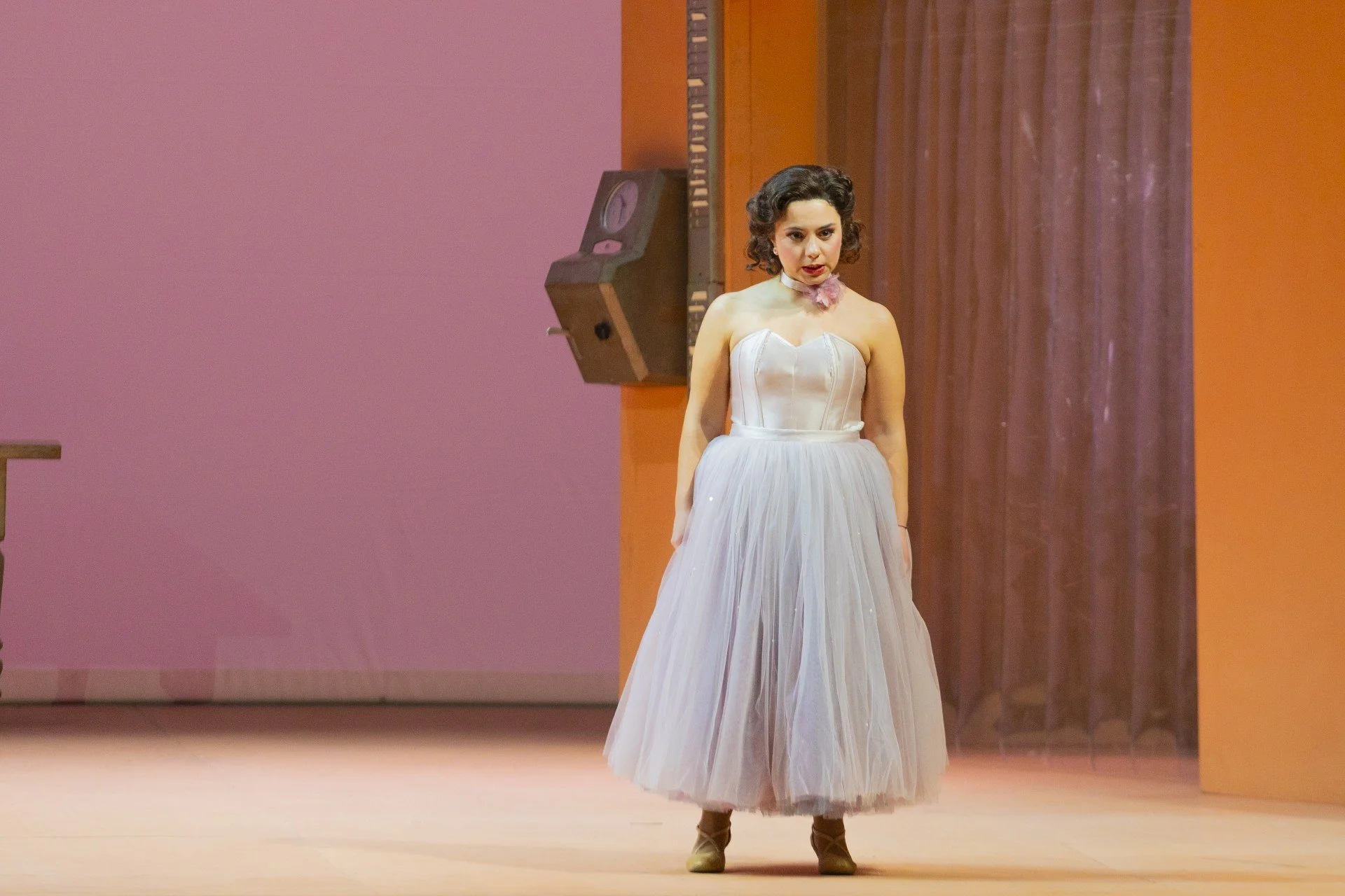 Adina, L'elisir d'amore - Teatro Verdi di Pisa  (Ph. Marco Impallomeni)