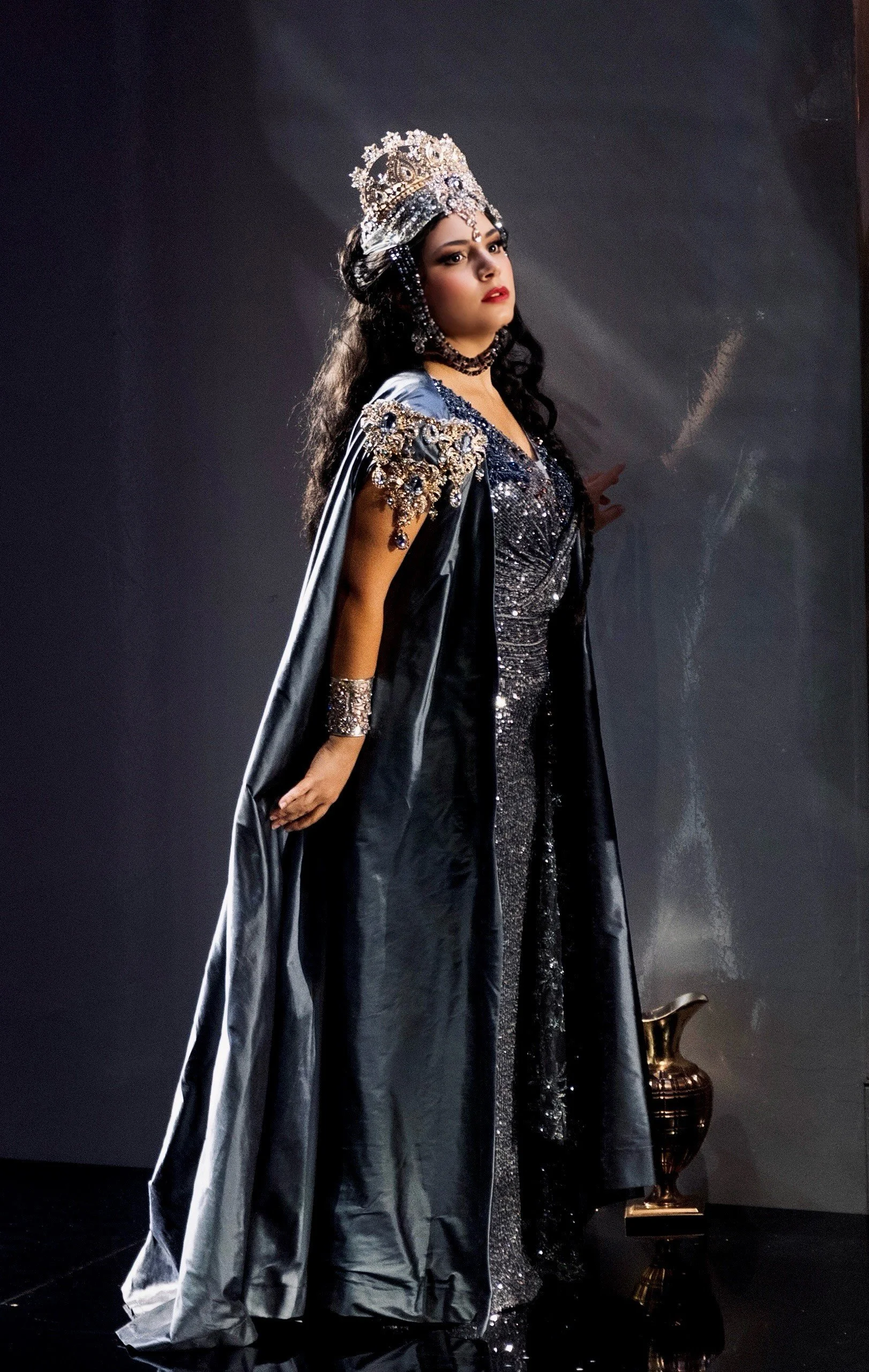Dama, Macbeth - Teatro Verdi di Pisa 
(Ph. Marco Impallomeni)