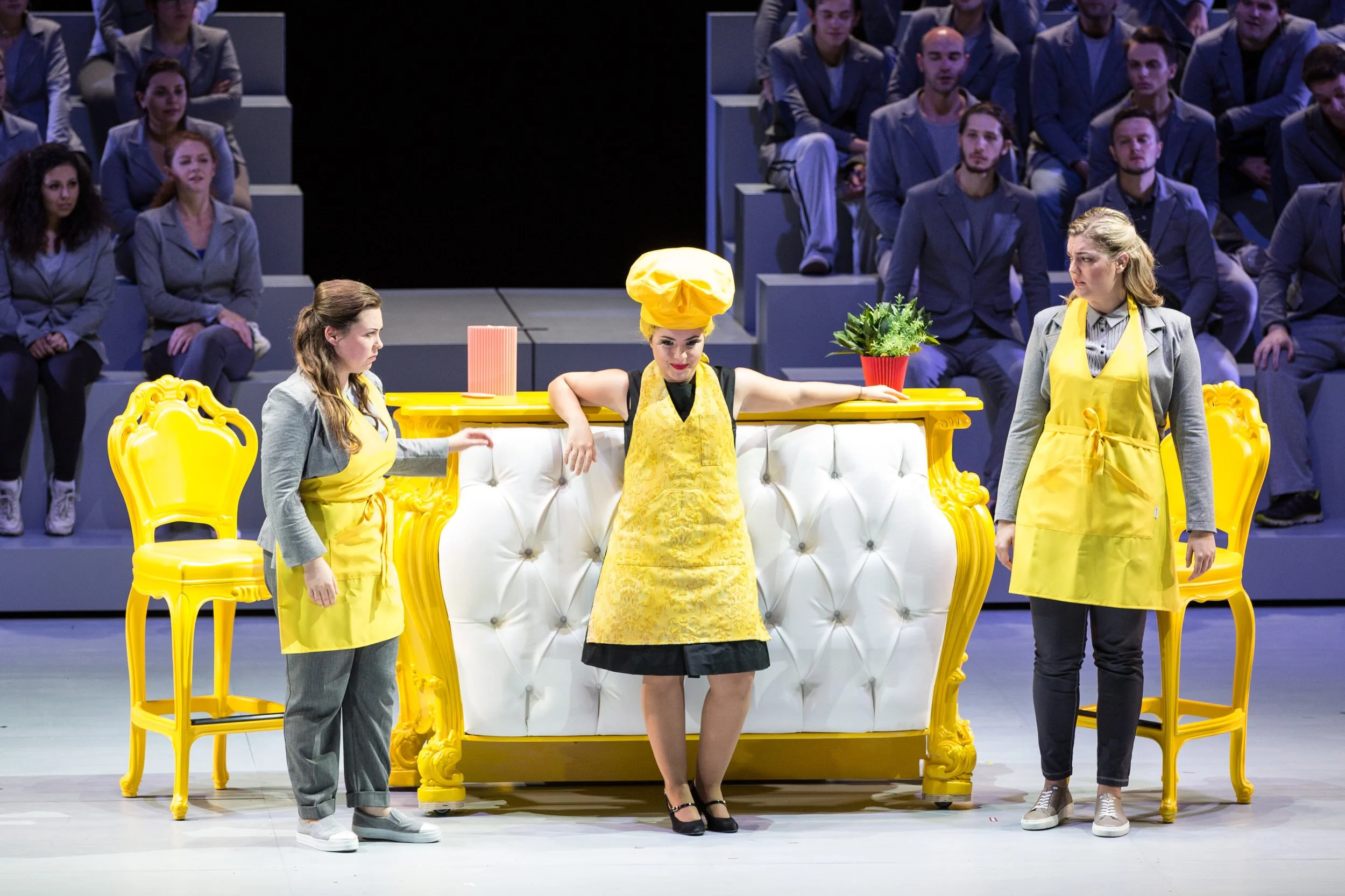 Despina, Così fan tutte - OperaLombardia 2016 (Alessia Santambrogio)