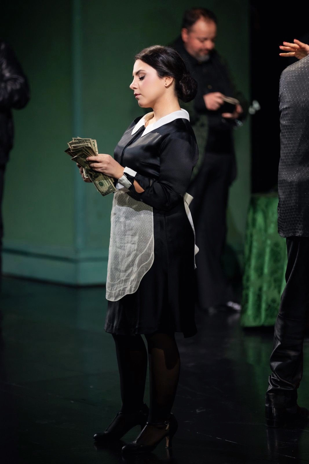 Annina, La Traviata - Teatro la Fenice di Venezia
(Ph. Marco Impallomeni)
