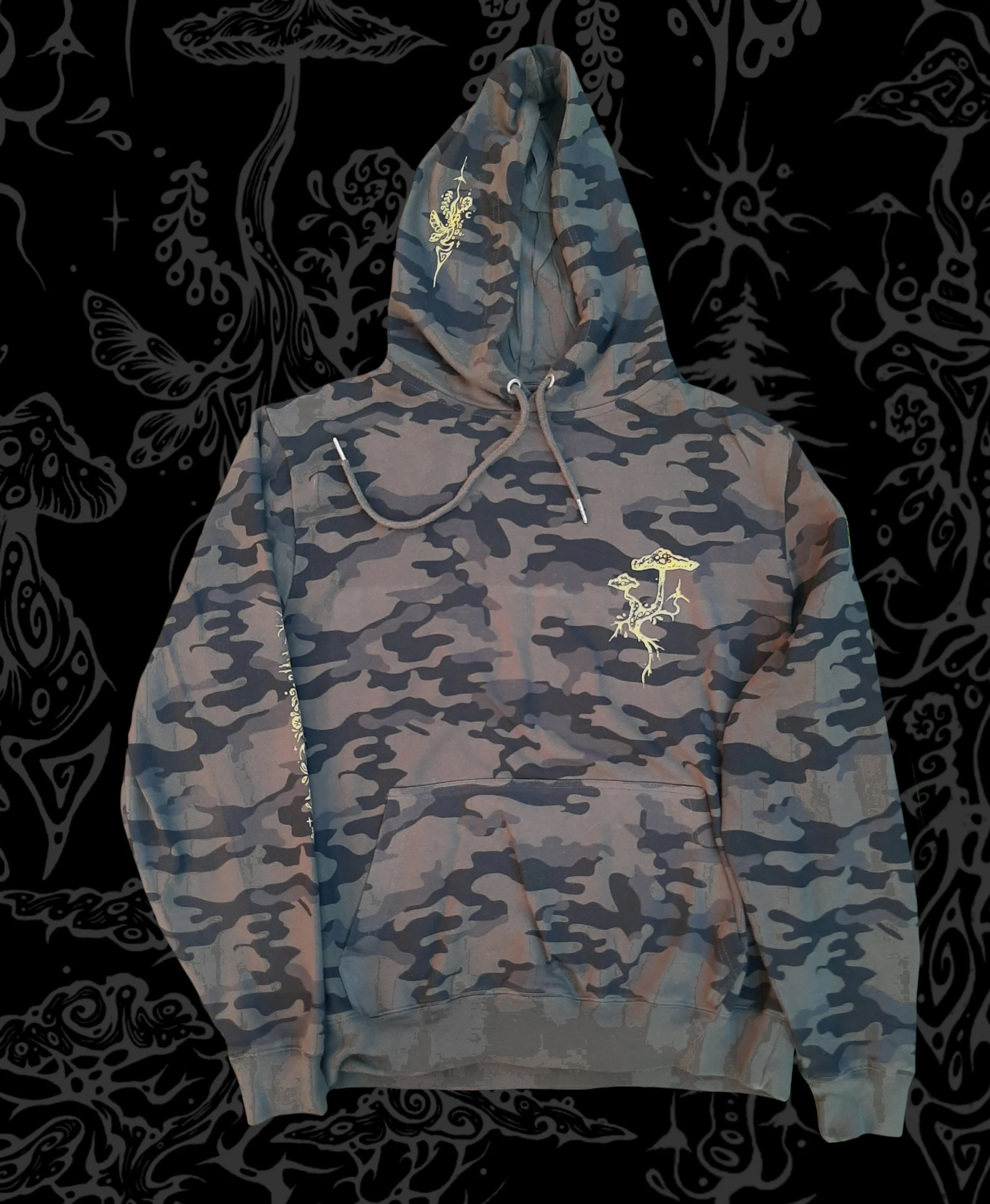 Camo Hoodie1.jpg