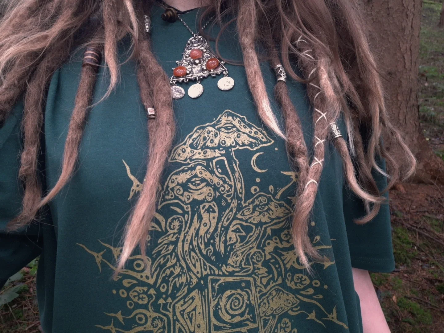 'Hypnotic Shrooms' X 'Rooted Mandala' Green Heavyweight Oversize Fit Tee Large