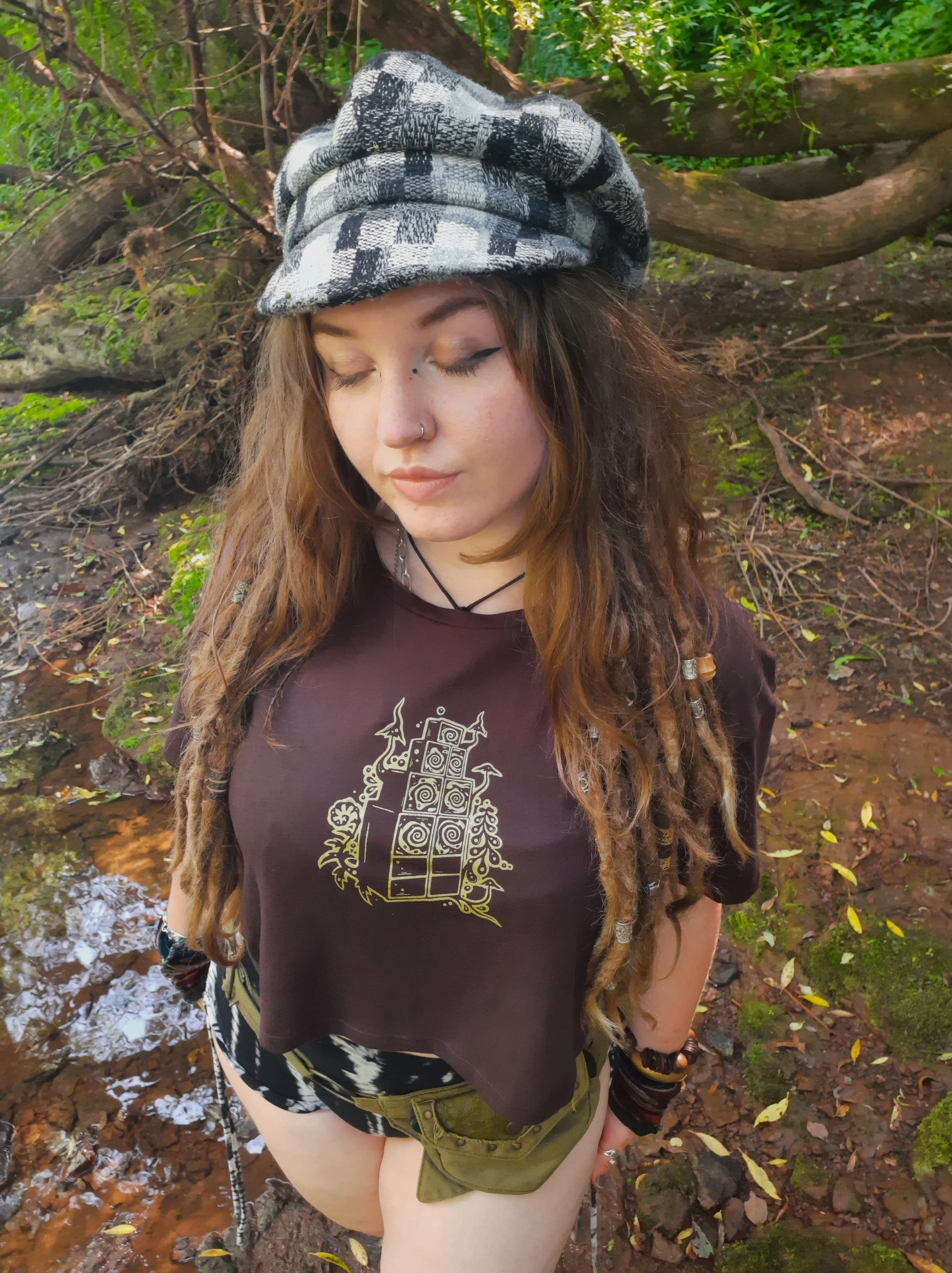 'Fern Sound System' Gold and Brown Crop Top