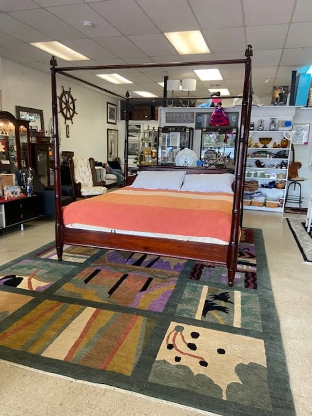 Four Posted King Size Bed Frame With Mattress