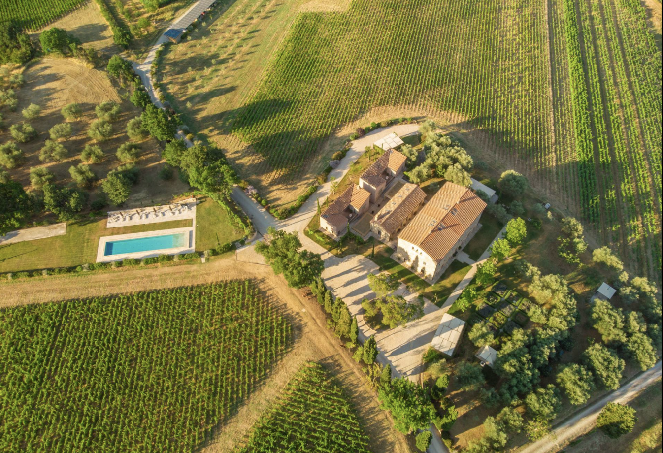 Eva Besselmann – family office and ESG investment specialist curating meaningful real estate opportunities.