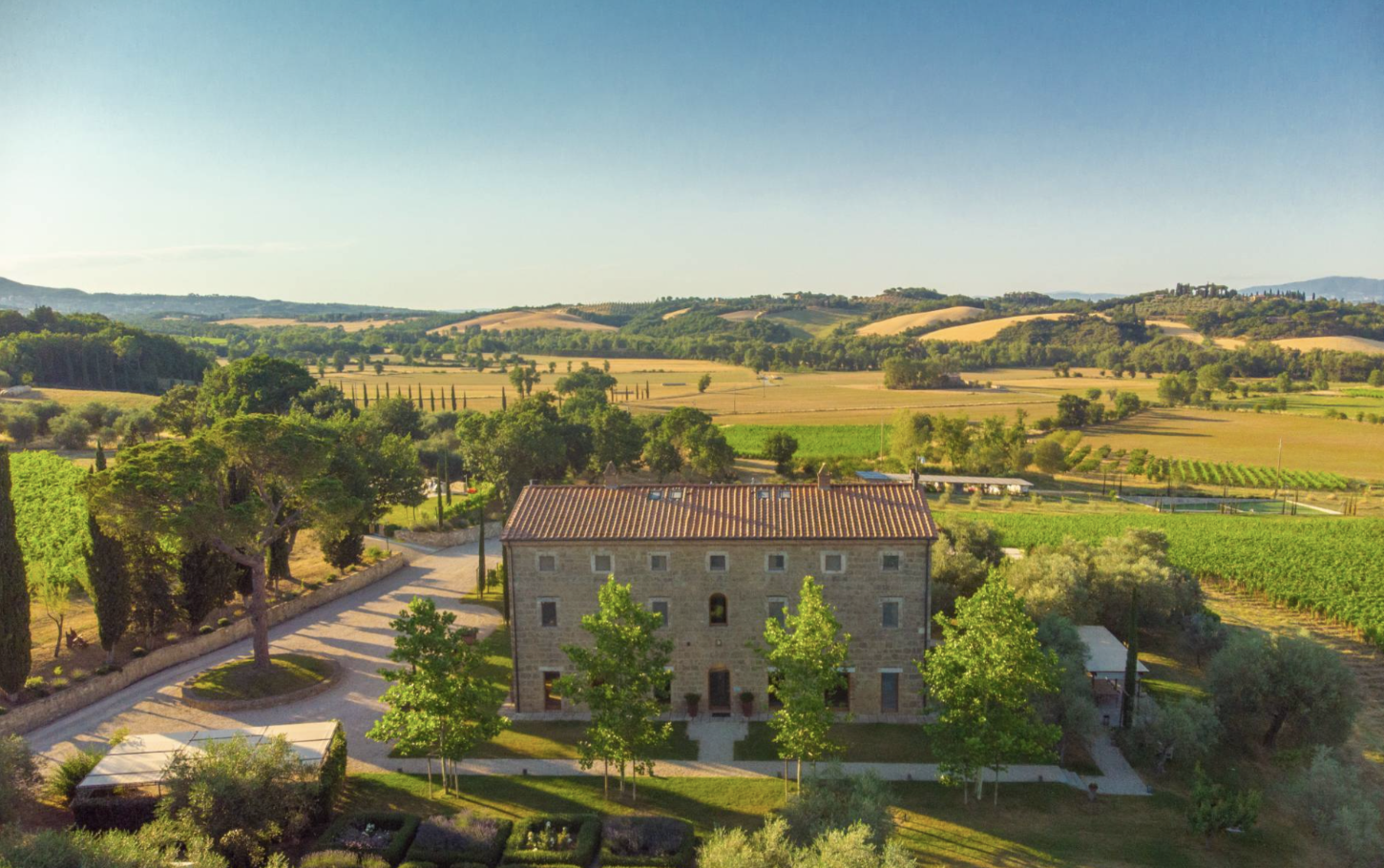 Eva Besselmann – legacy-driven real estate advisor inspiring sustainable global investment.