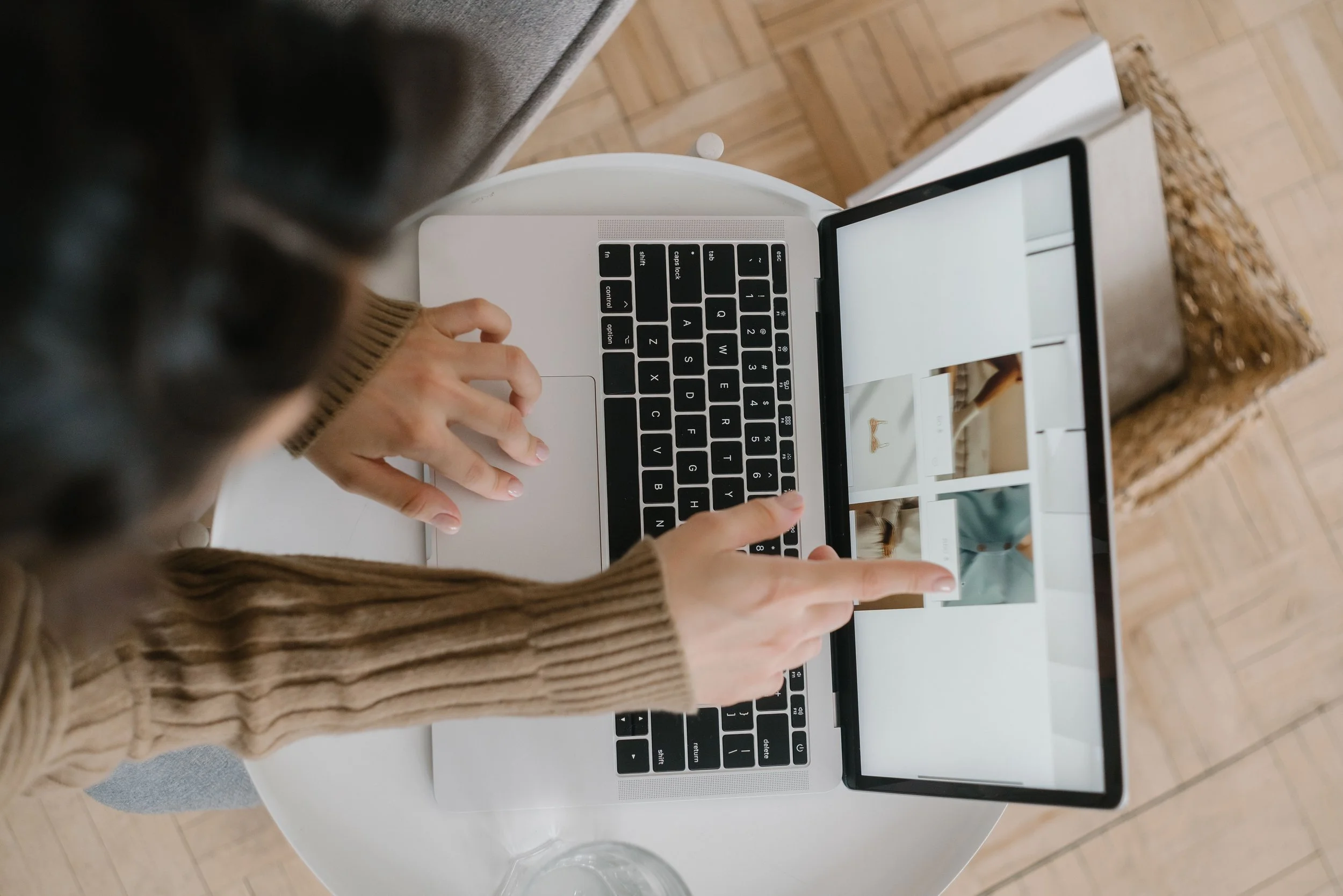 How to Choose the Right Photos for Your Therapy Website (Without Spending a Fortune)